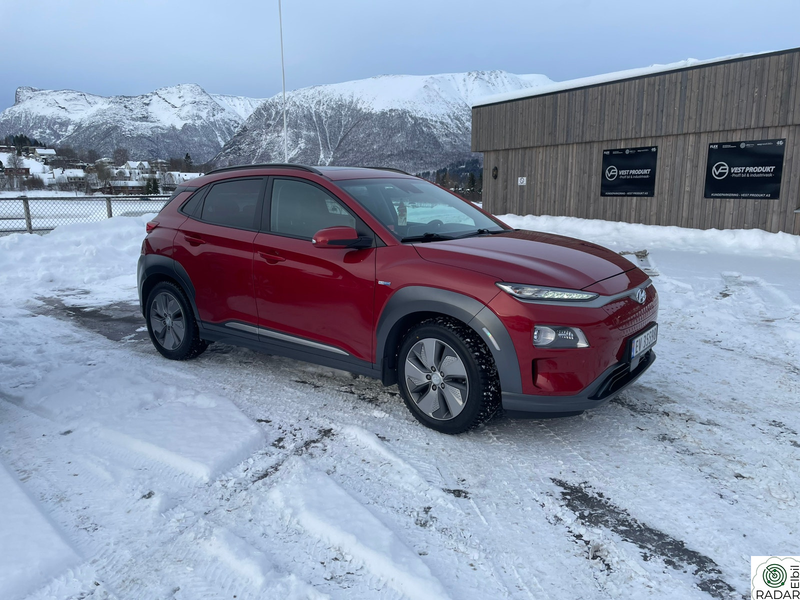HYUNDAI Kona Premium