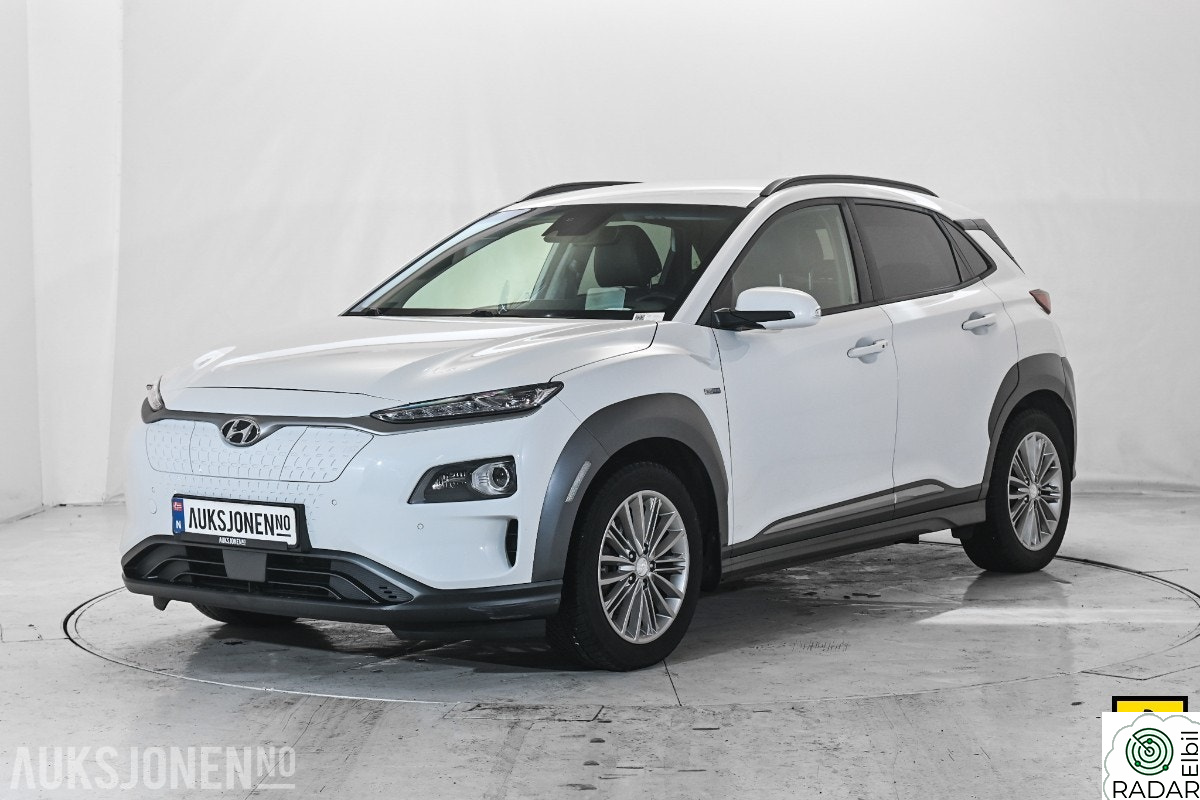 HYUNDAI Kona LR PREMIUM KRELL VARMER HEAD UP ADAPTIVE CRUISE NAVIGAS