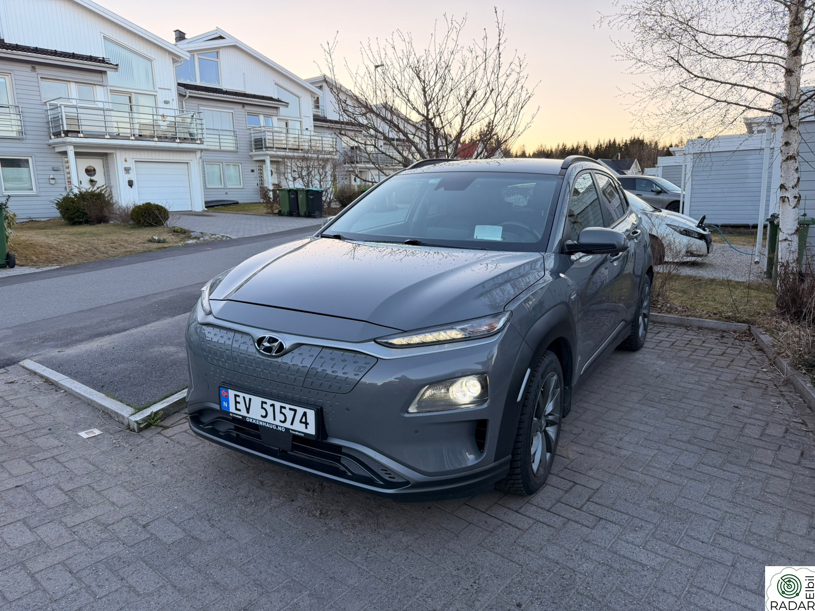 HYUNDAI Kona Premium