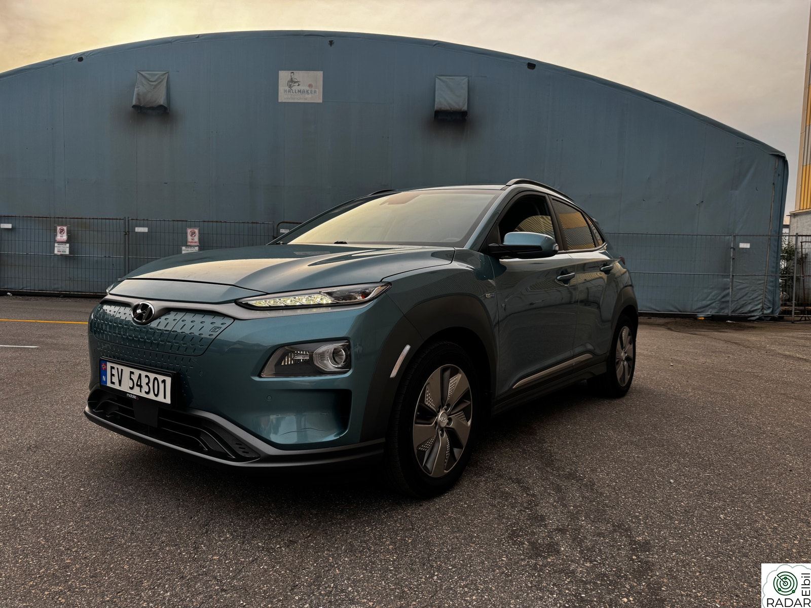 HYUNDAI Kona 64Kwh H.feste/AC/Navi  ++