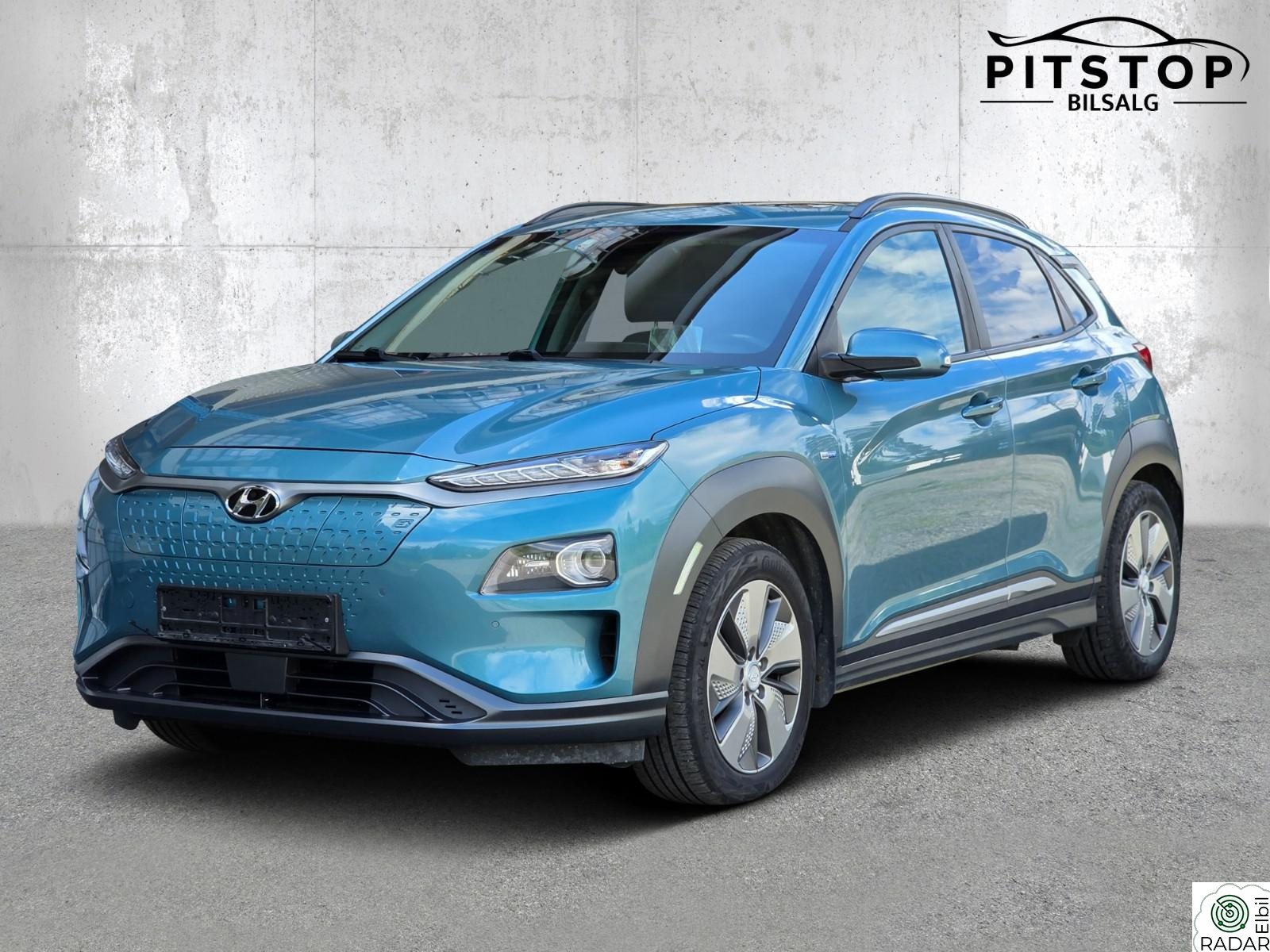 HYUNDAI Kona 64kWh 484km Premium ACC Skinn Kamera Navi Euok 06/28