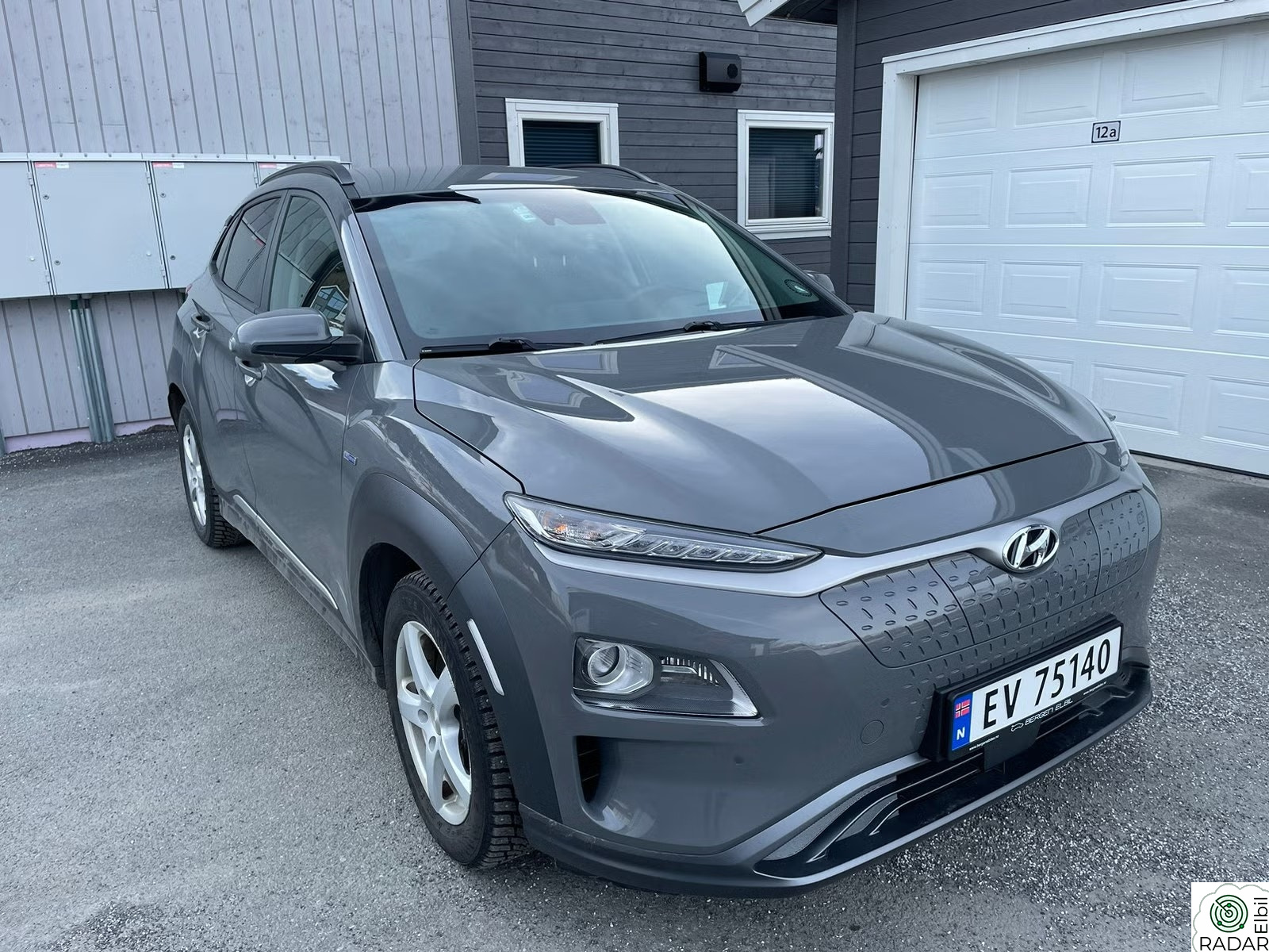 HYUNDAI Kona Premium 64Kwh LR 484km WLTP