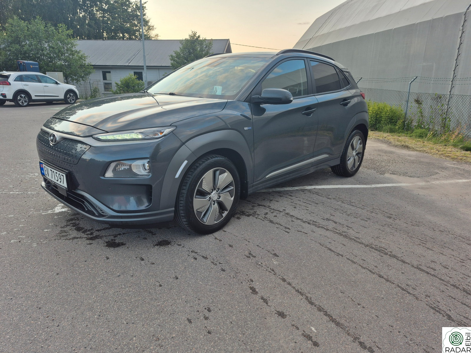 HYUNDAI Kona Premium