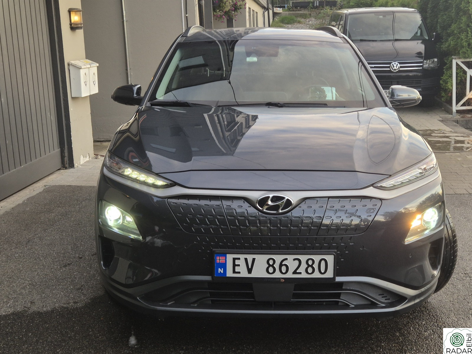 HYUNDAI Kona Premium