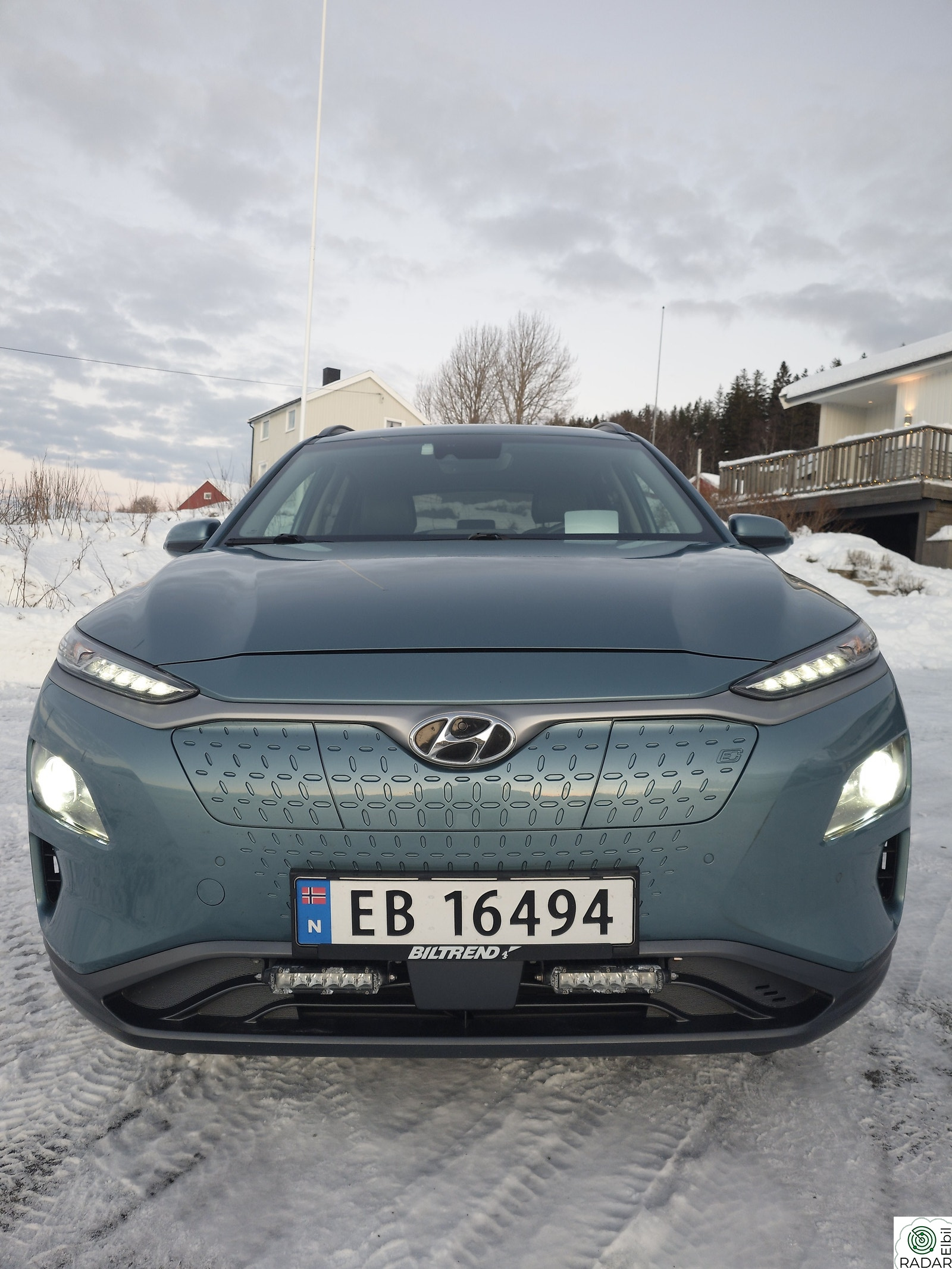 HYUNDAI Kona