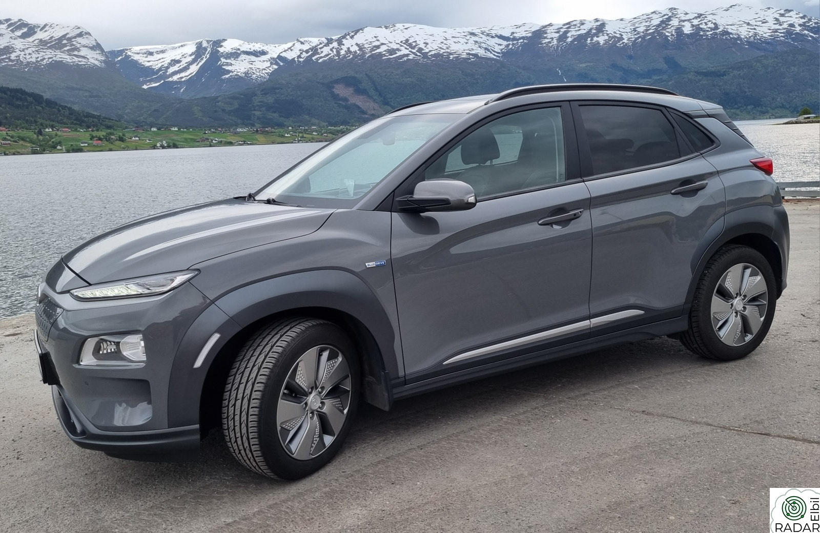 HYUNDAI Kona Premium