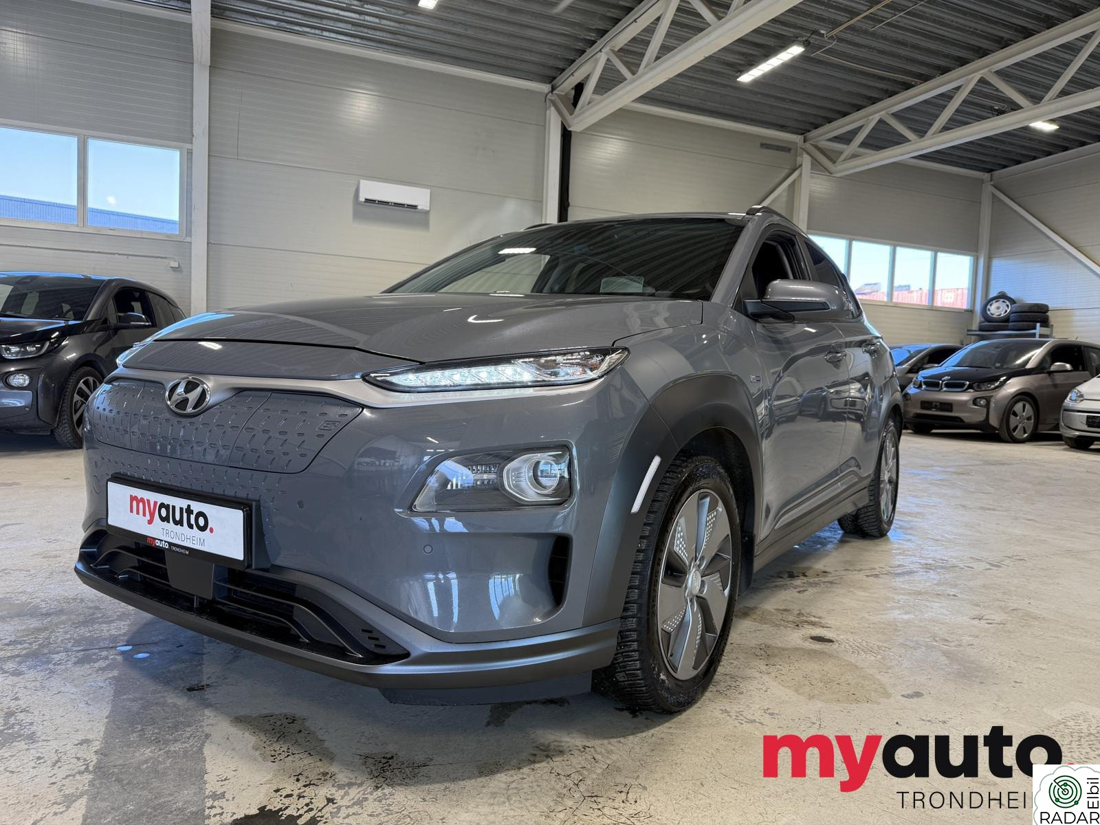 HYUNDAI Kona LongRange/Premium/Navi/DAB+/Skinn/R-Kamera +++