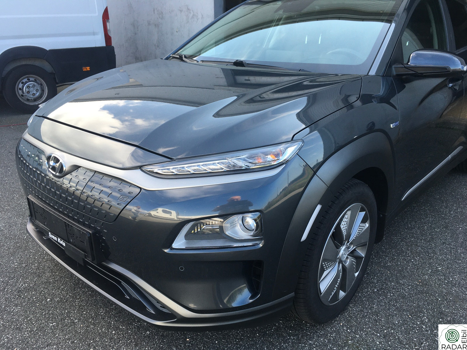 HYUNDAI Kona Premium