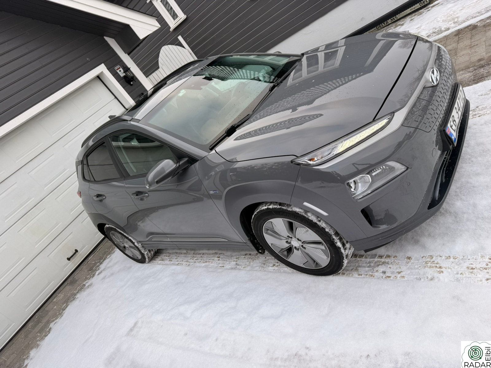 HYUNDAI Kona Premium
