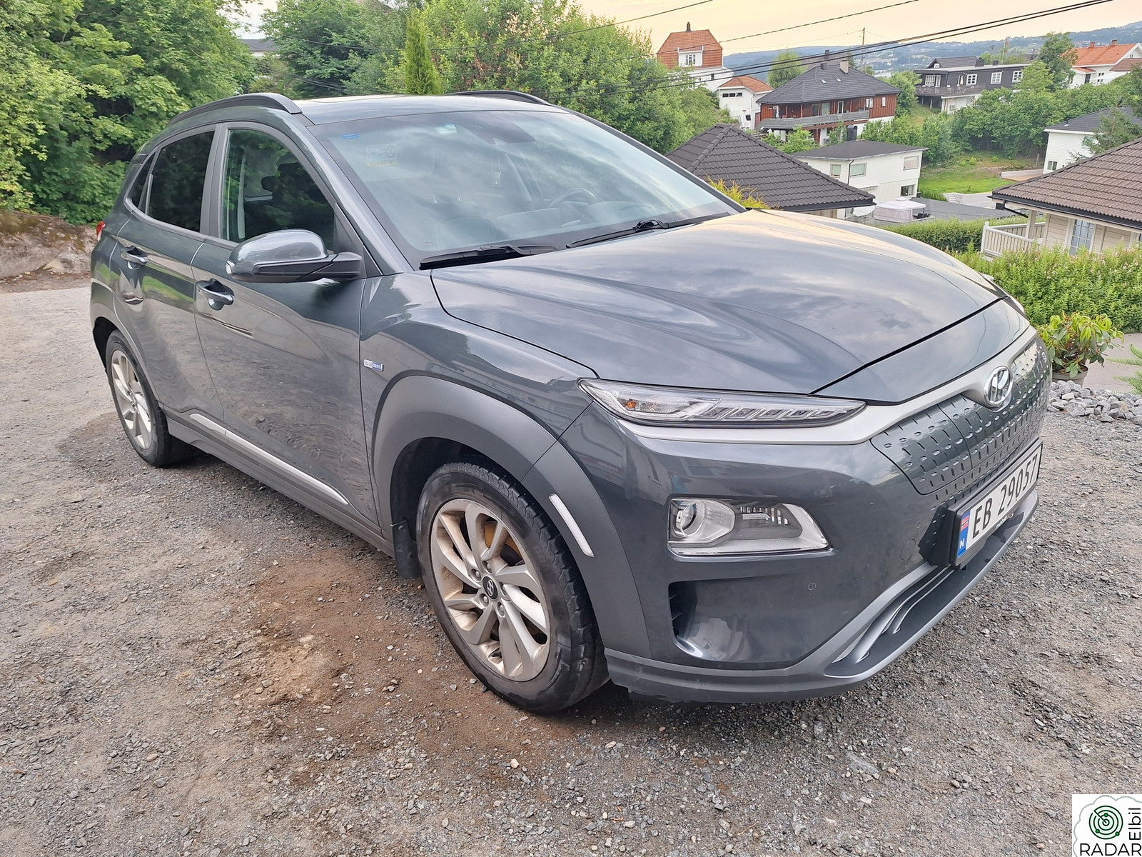 HYUNDAI Kona Premium