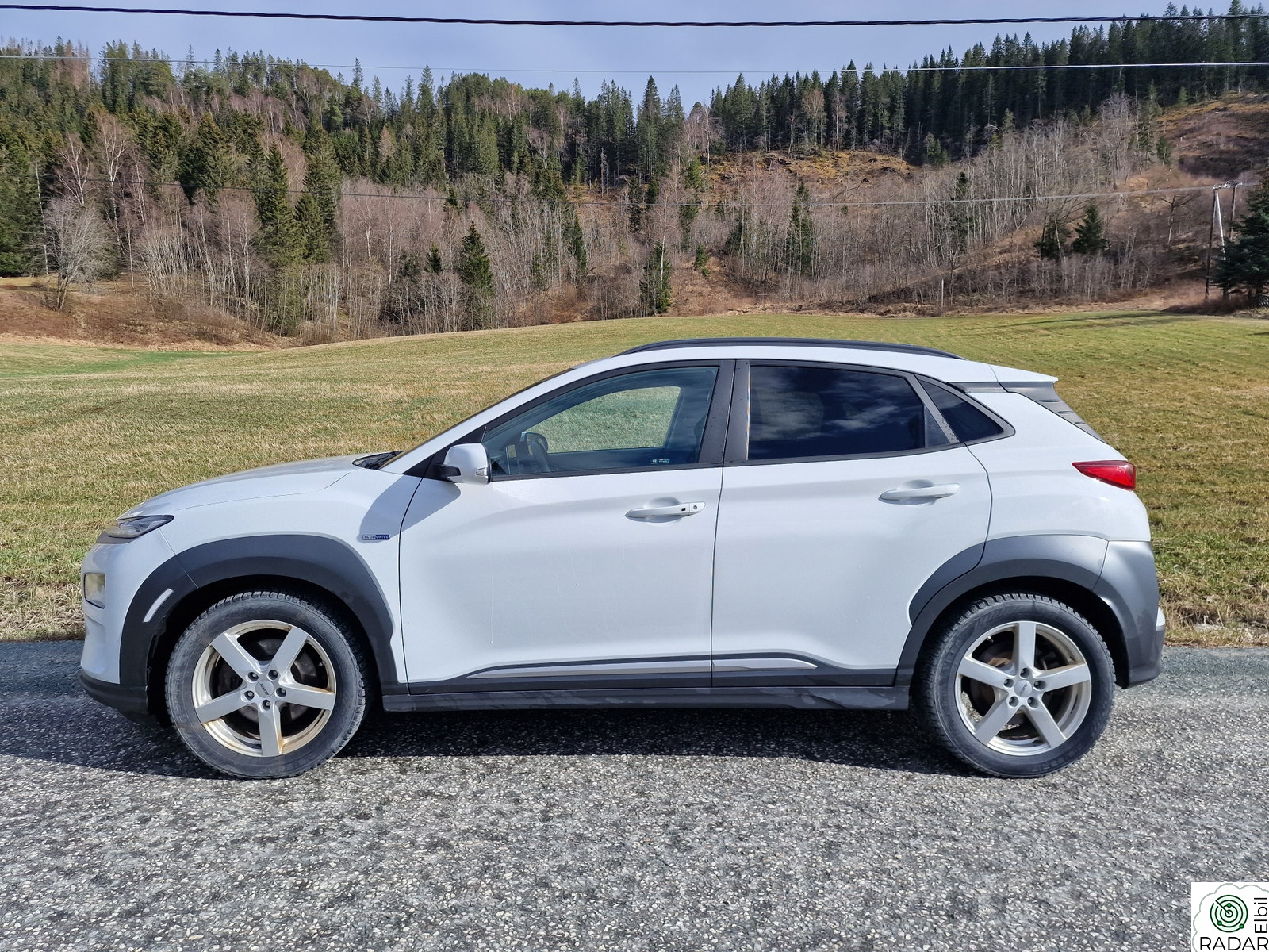 HYUNDAI Kona Premium