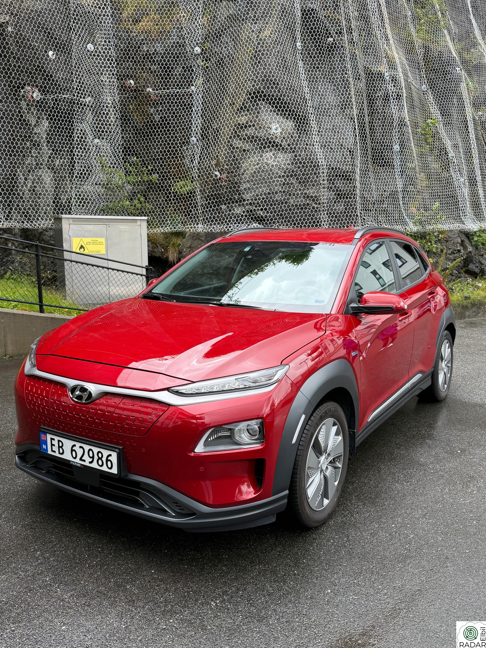 HYUNDAI Kona Premium