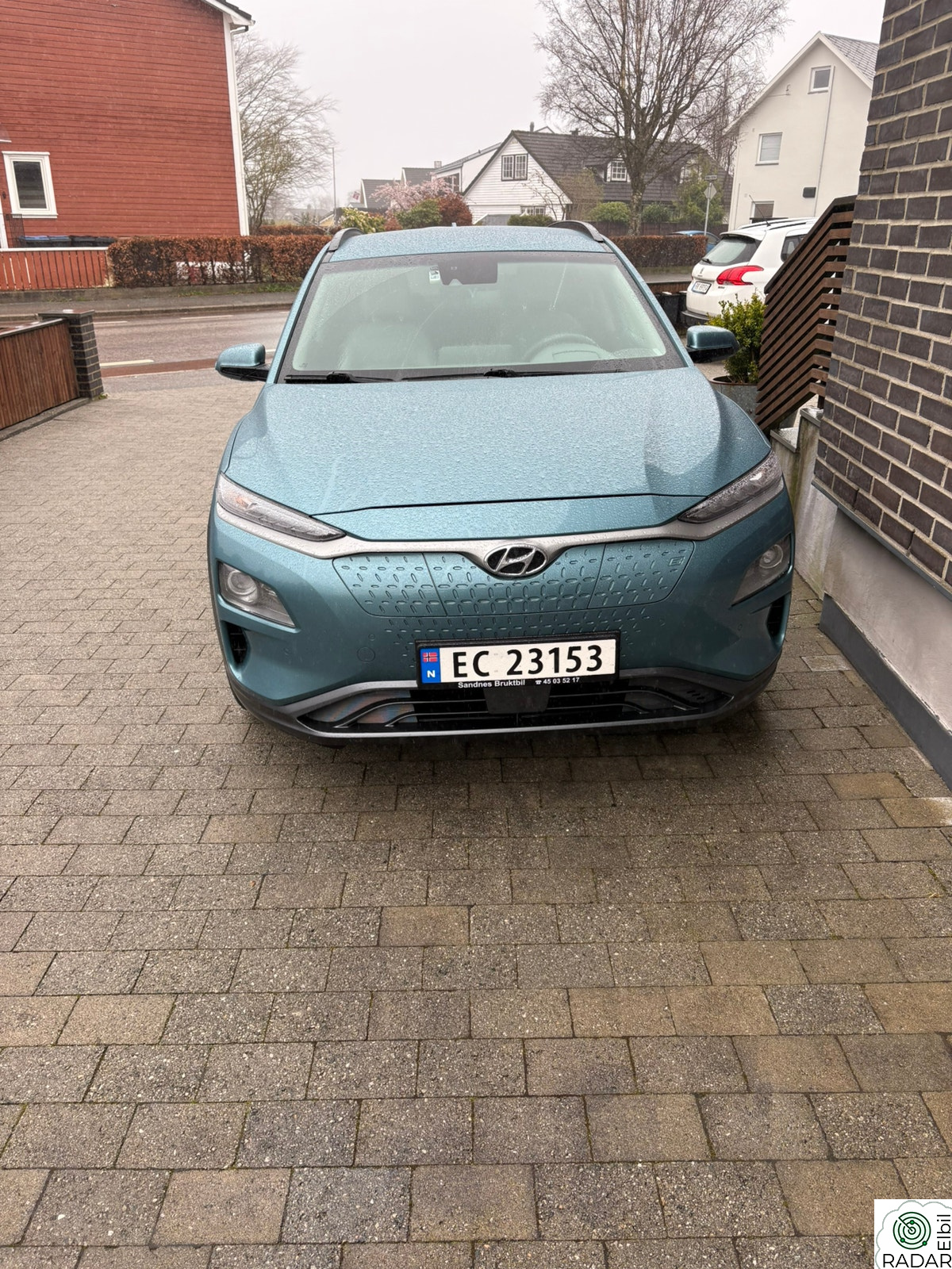 HYUNDAI Kona Premium