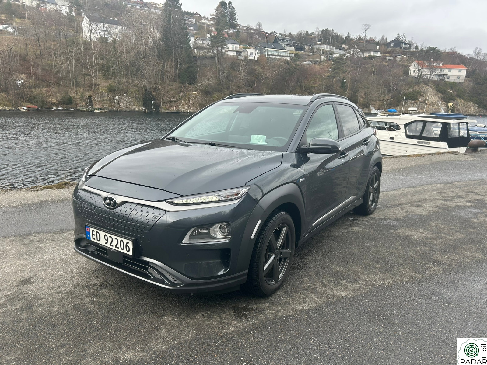 HYUNDAI Kona Premium