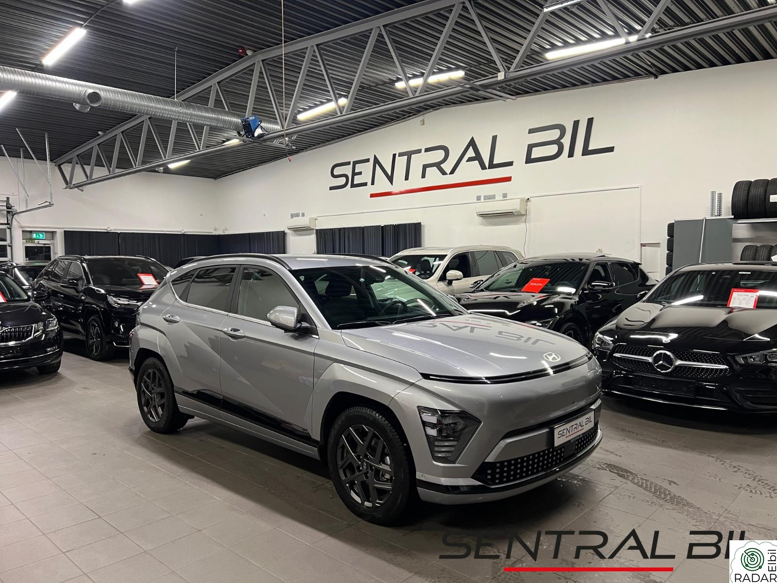 HYUNDAI KONA PREMIUM/LONG-RANGE/SKINN/BOSE/HUD/360KAM/1EIER/NORSK++