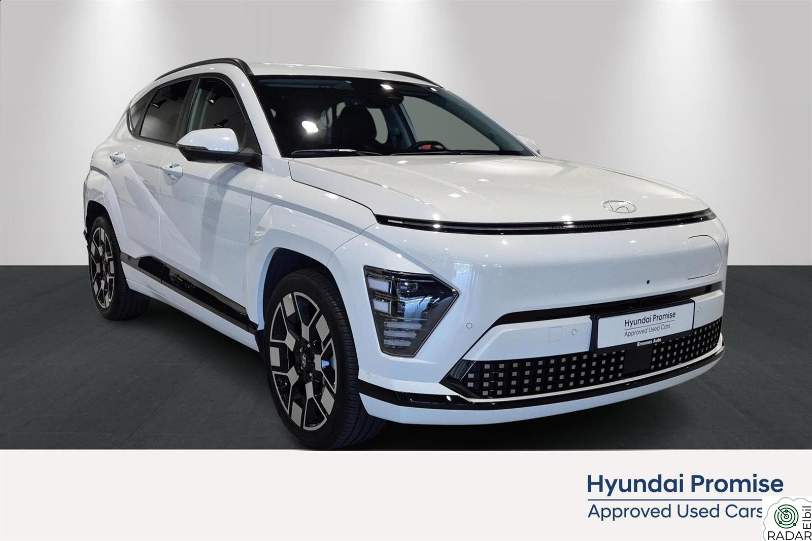 HYUNDAI KONA Premium 19'' / Head-up / Skinn / Bose / ACC