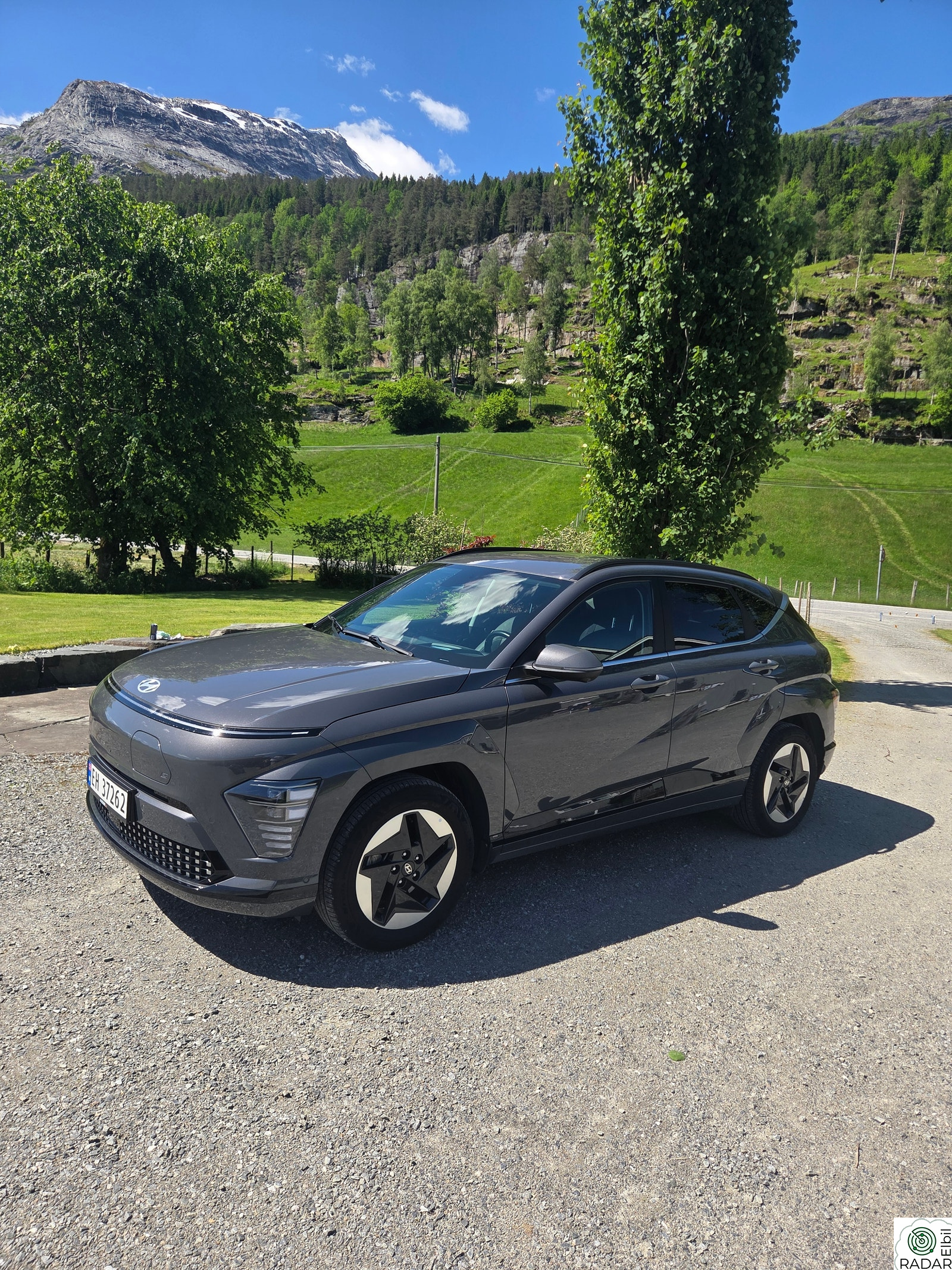 HYUNDAI KONA Premium LR