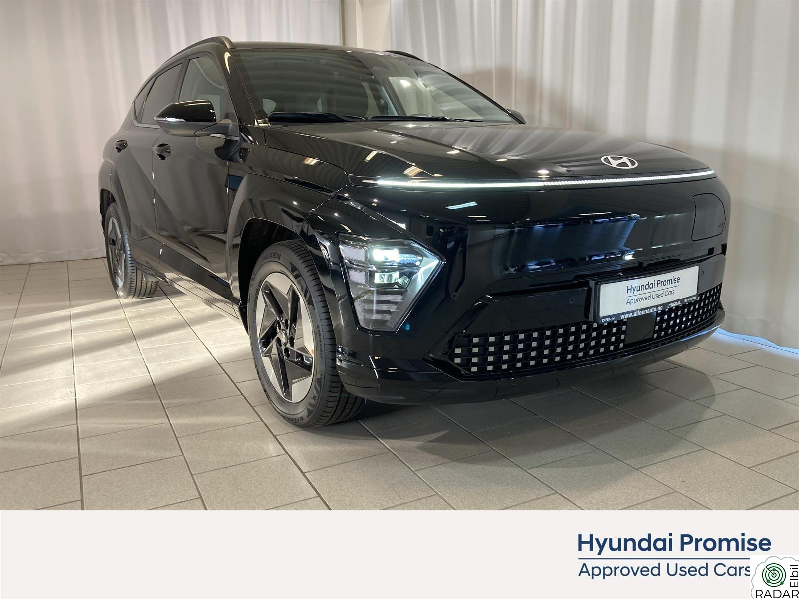 HYUNDAI KONA Premium LR RENTE 0,01% ACC BLUELINK HUD KAMERA ++