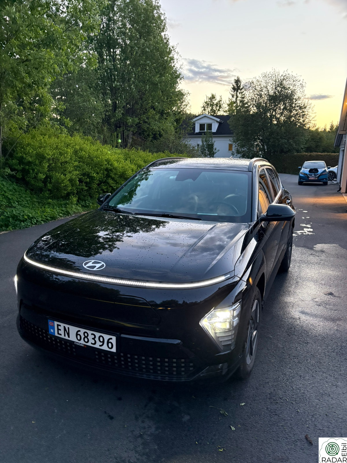 HYUNDAI KONA Premium LR