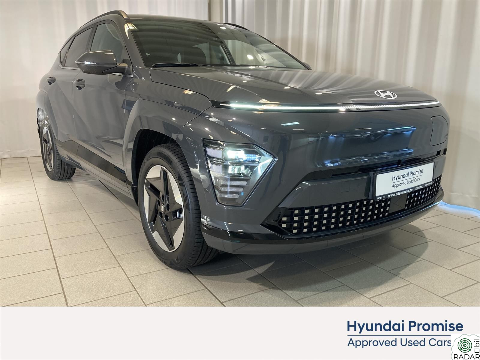 HYUNDAI KONA Premium LR RENTE 0,01% ACC BLUELINK HUD KAMERA ++