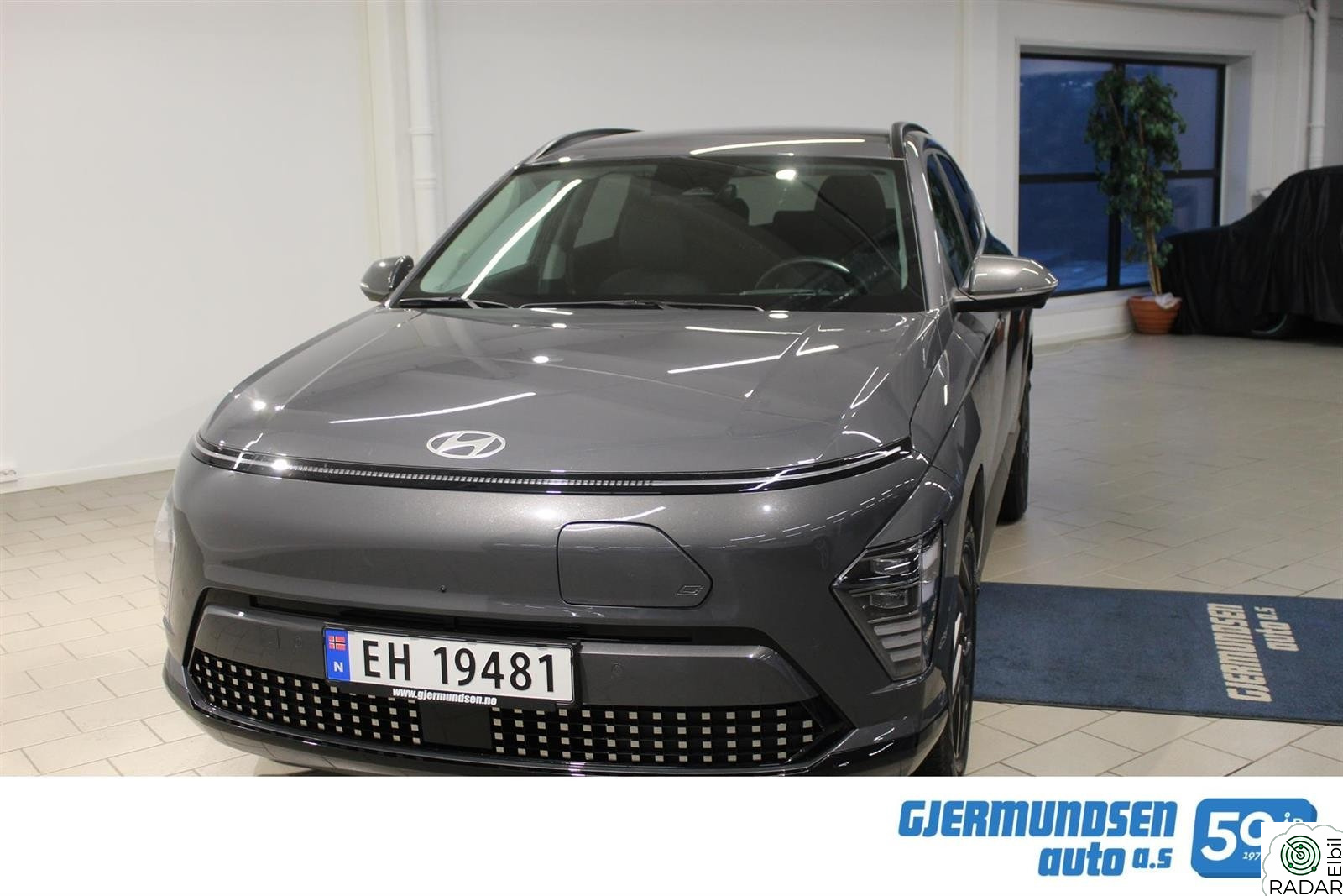 HYUNDAI KONA Premium 19",Skinn