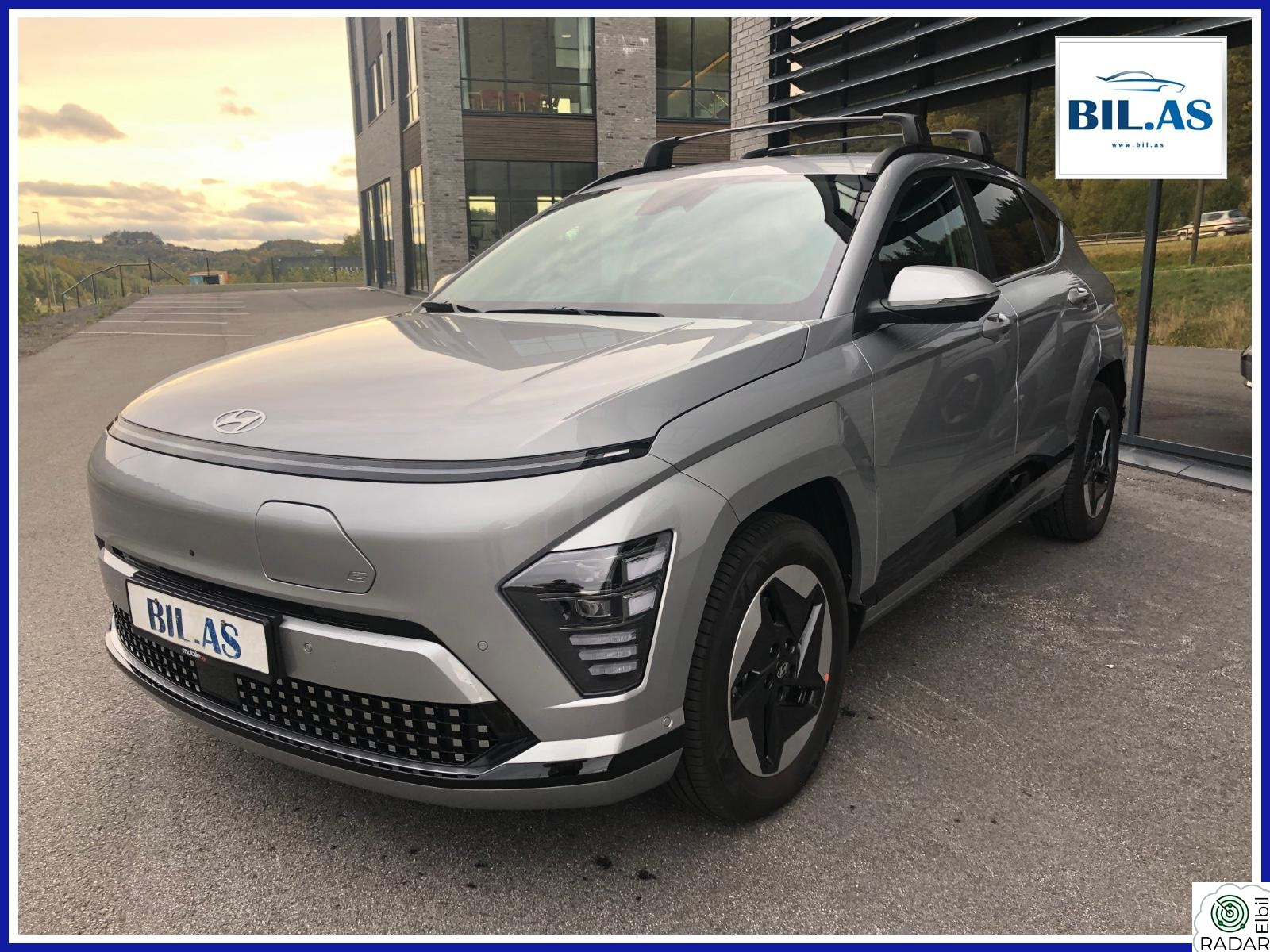 HYUNDAI KONA Premium/Long Range/Ventilerte Seter/Head-Up/Topputstyrt