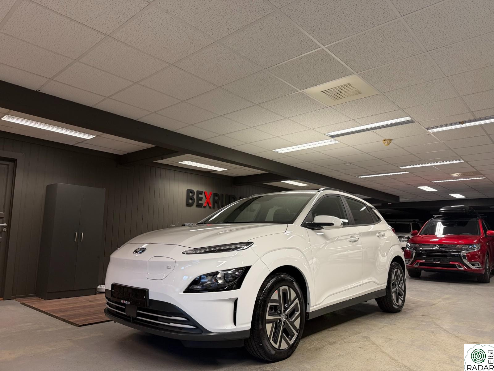HYUNDAI Kona Adaptiv Cruise,V.Pumpe,Filvarsler,Rattvarme,LED,Keyless