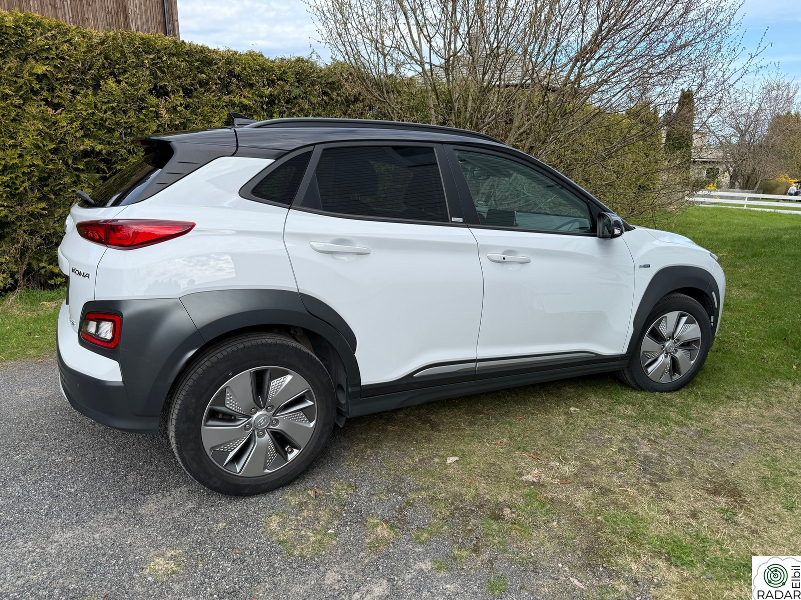 HYUNDAI Kona Premium