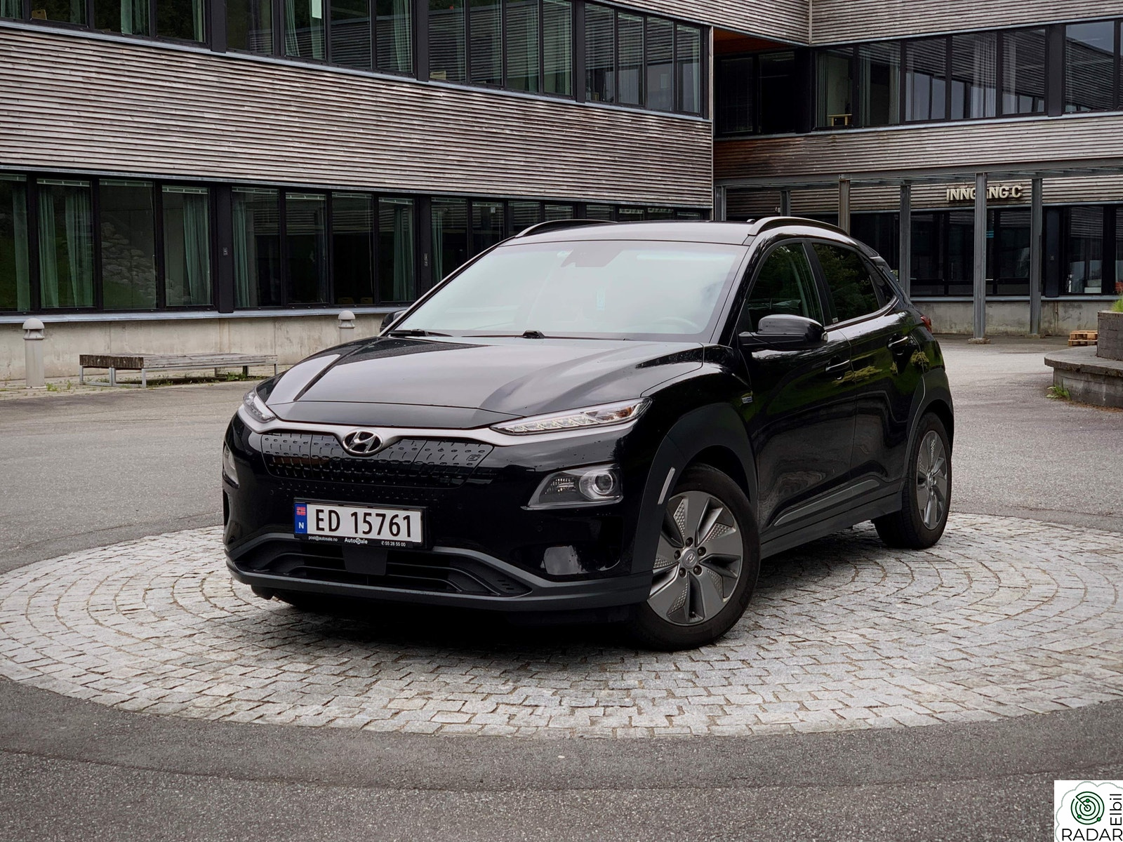 HYUNDAI Kona El /  64 kWh / 204hk