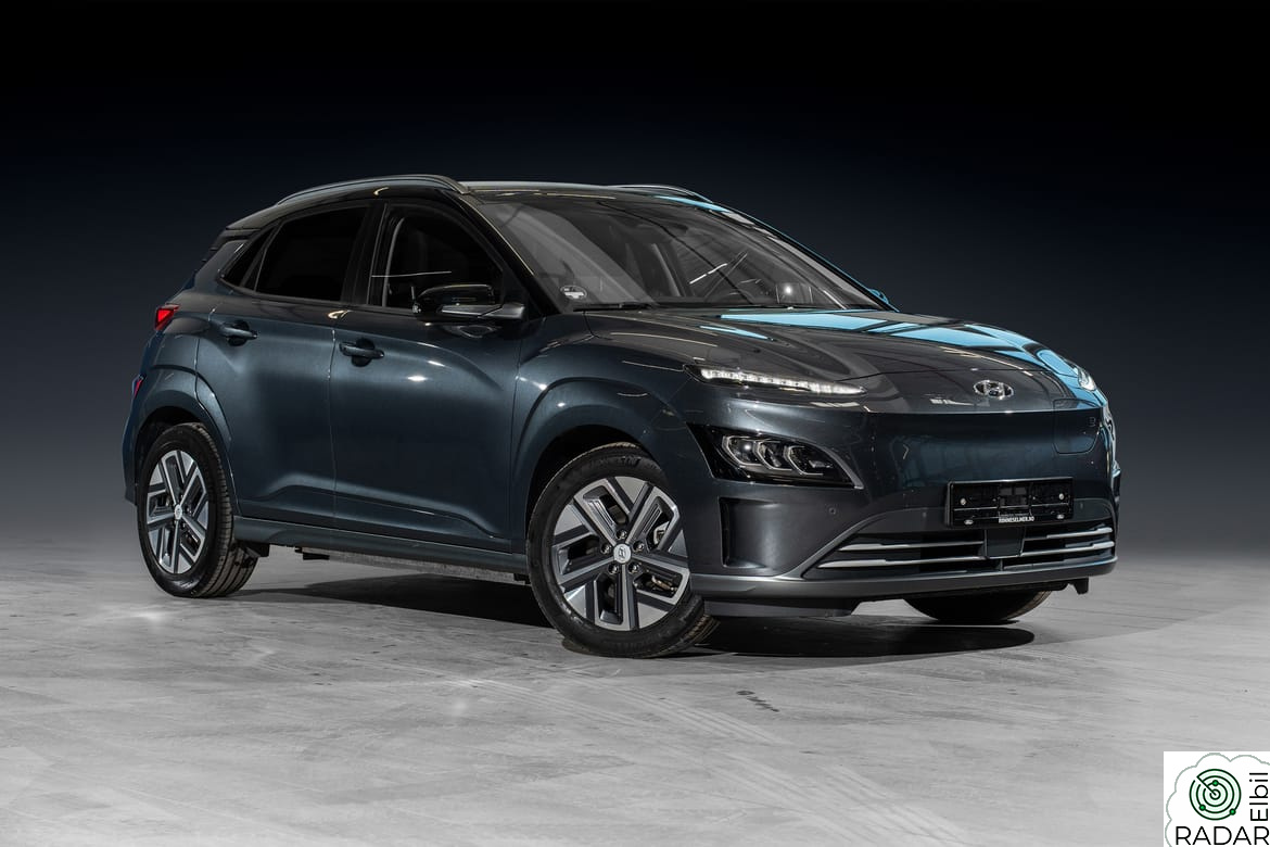 HYUNDAI Kona Long Range Premium / 484KM! / HUD / ACC / R.KAM