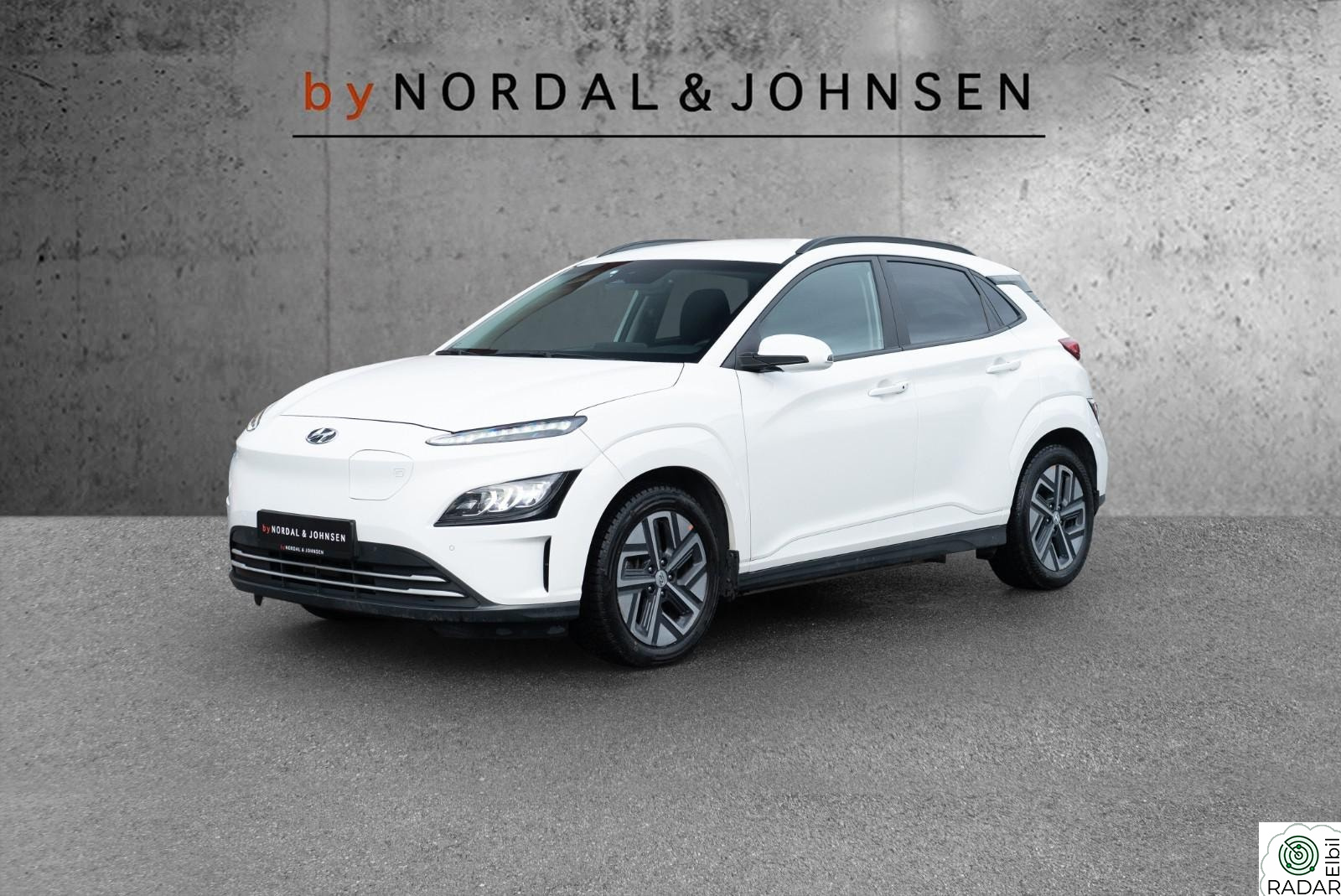 HYUNDAI Kona RYGGEKAMERA NY SERVICE RATTVARME CARPLAY DAB+