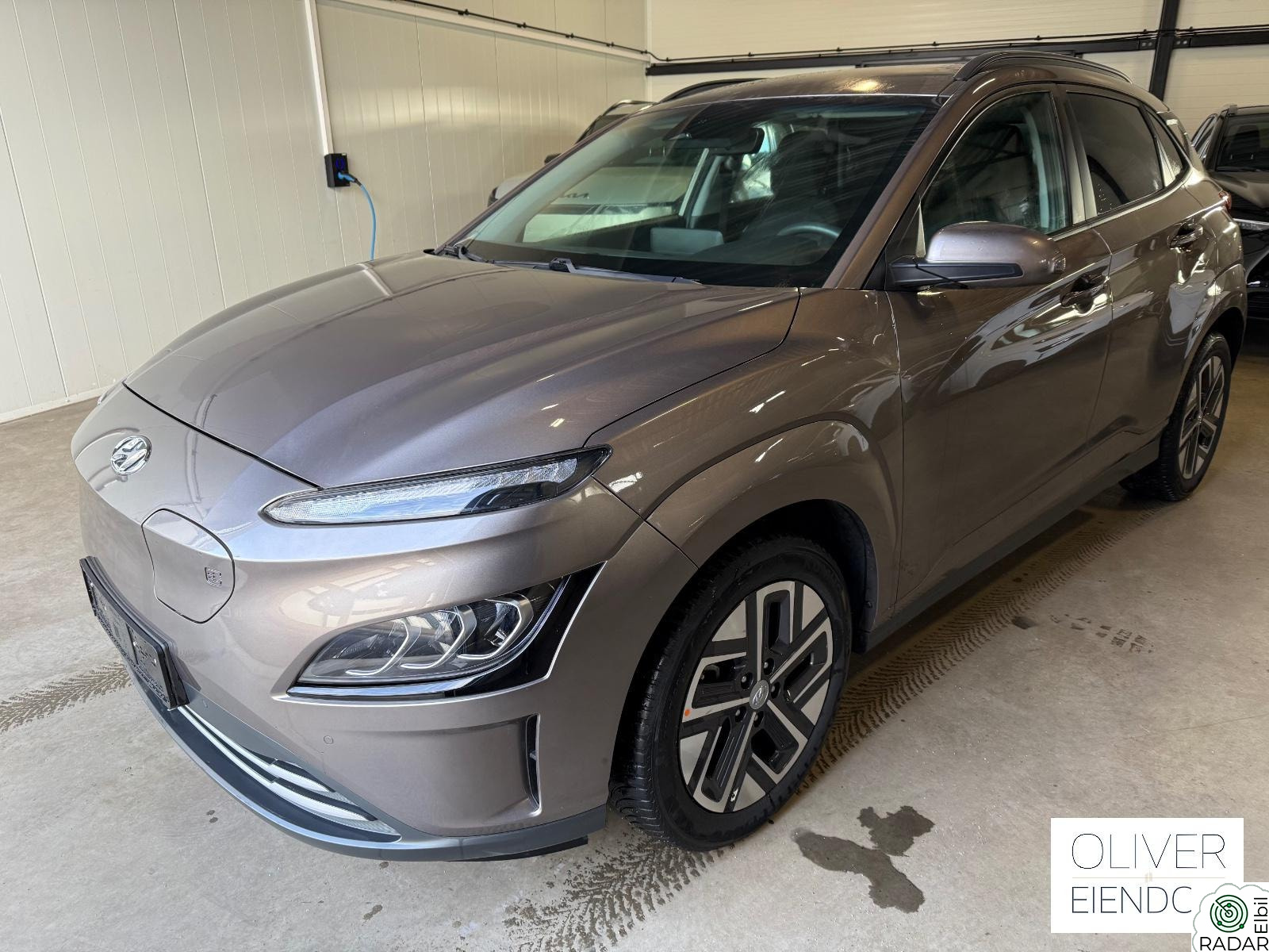 HYUNDAI Kona TREND-KRELL-FIN BIL/KM-NAVI-PDC-S/V HJUL-VARMEPUMPE!!!!