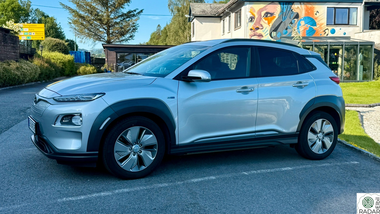 HYUNDAI Kona 64kWh 484km FACELIFT PREMIUM 3-FASE APP-STYRING SOLTAK+