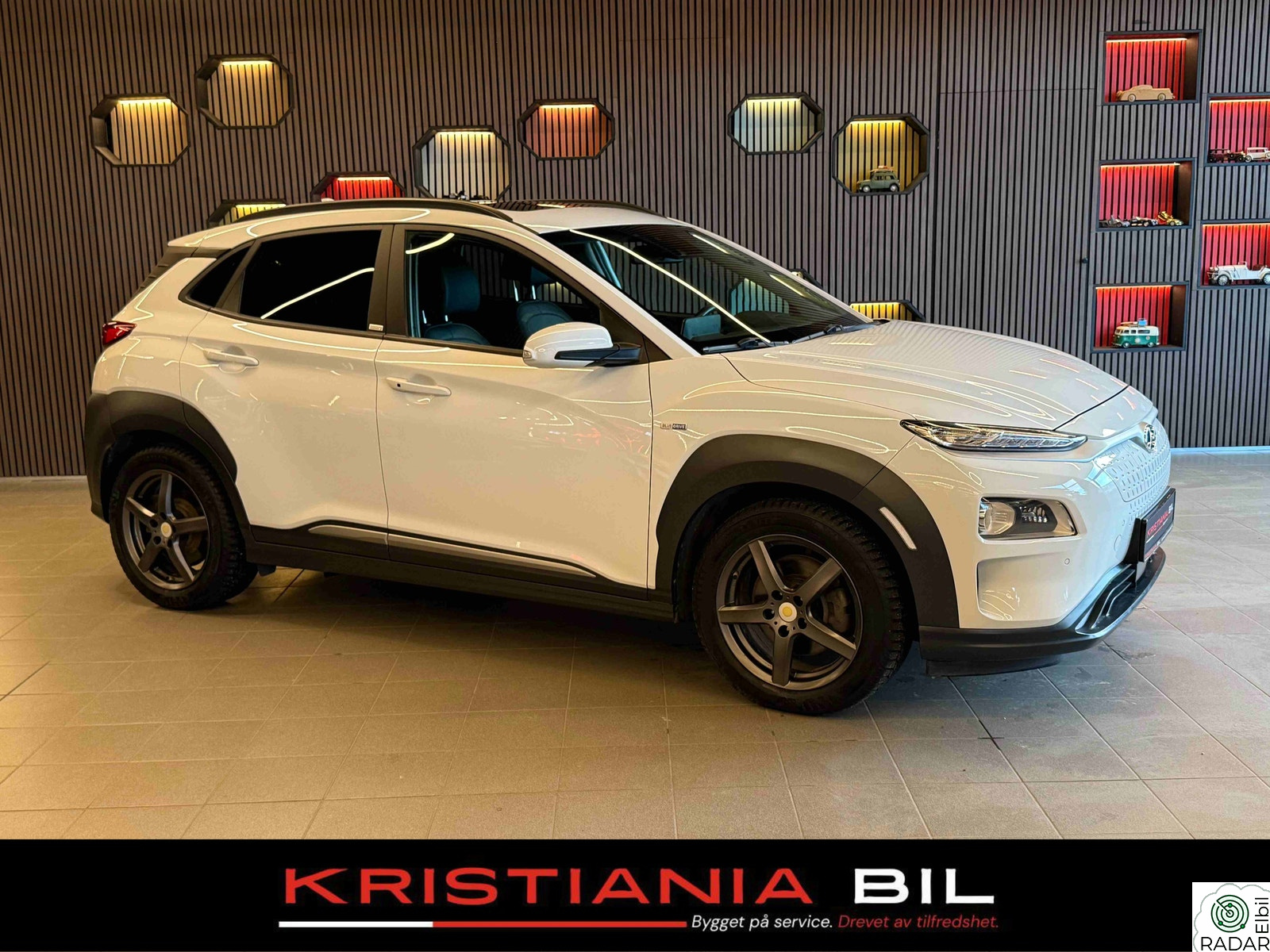 HYUNDAI Kona 484KM/64KW/TOPP UTSTYRT/HUD/SOLTAK/ACC/SKINN/KROK/NAVI