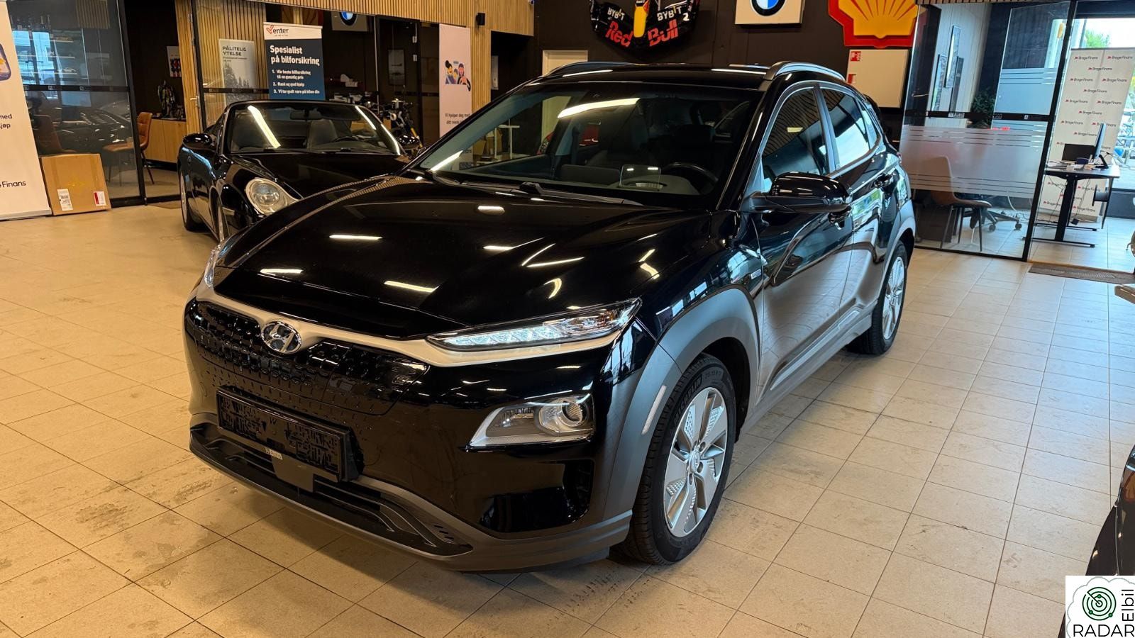 HYUNDAI Kona 484km wltp/ NY EU/Garanti/ EN EIER/ Nye sommer dekk