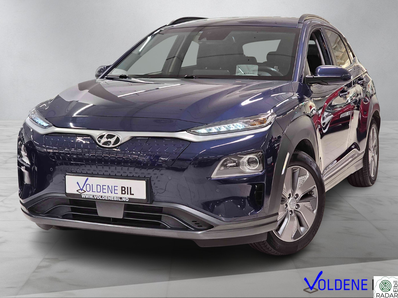 HYUNDAI Kona Premium - LR 484km WLTP - ACC - KROK - Kamera - Skinn