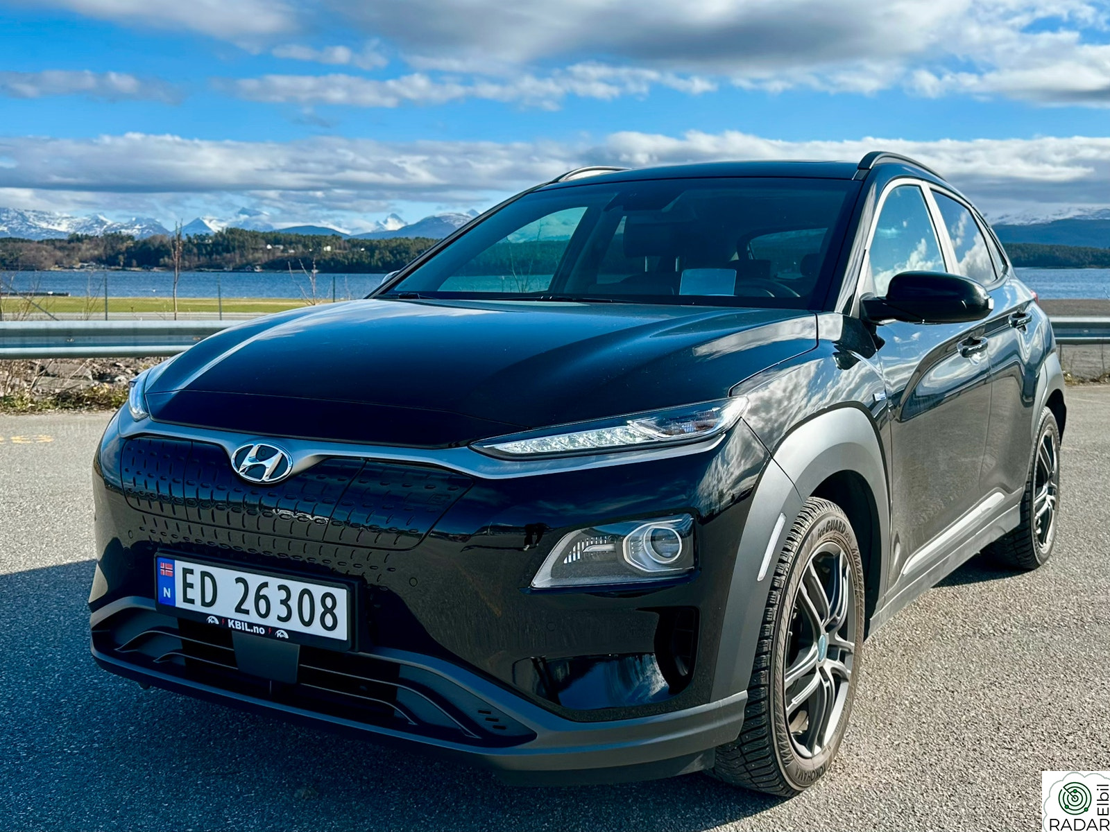 HYUNDAI Kona Long Range/Premium/Soltak/KRELL/APP/KAMERA/+