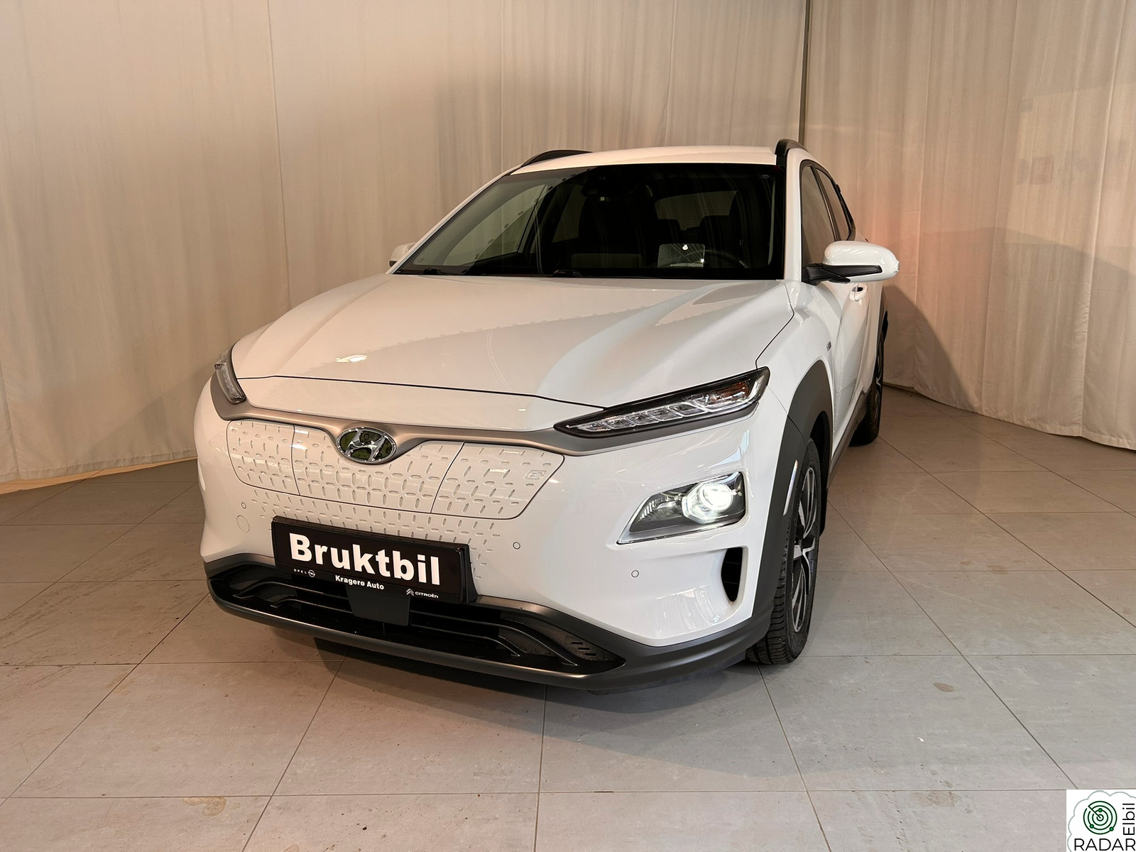 HYUNDAI Kona Premium