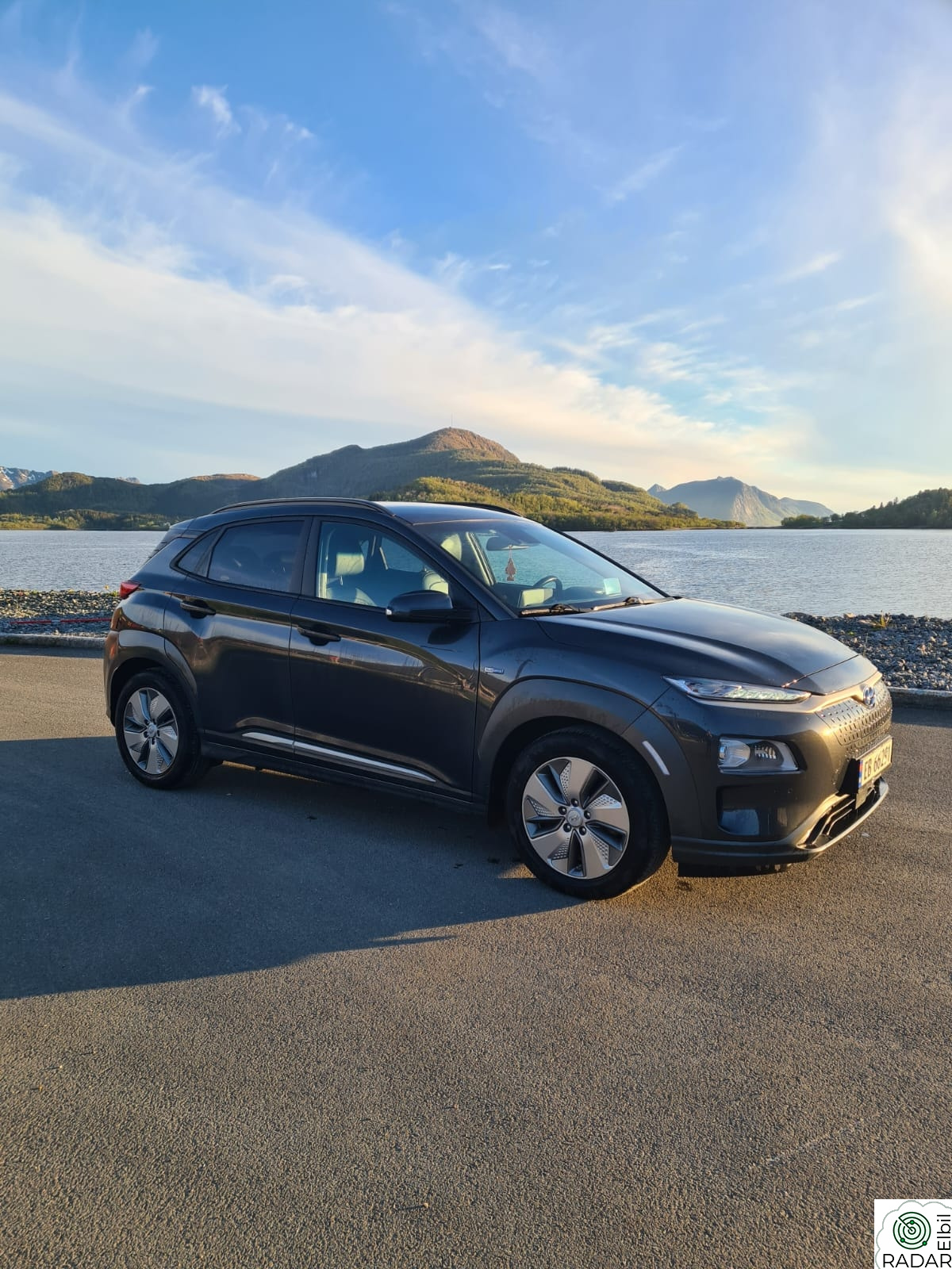 HYUNDAI Kona Premium