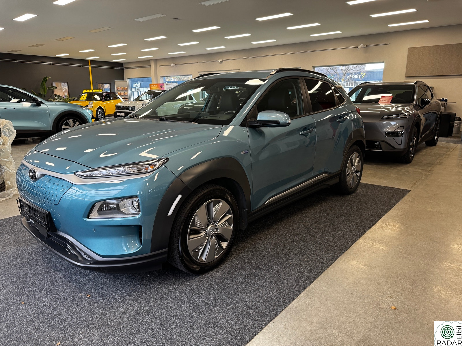 HYUNDAI Kona Premium