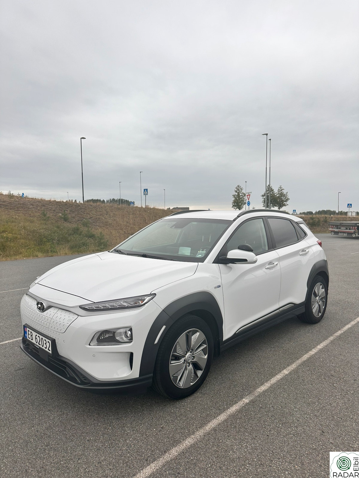 HYUNDAI Kona Premium