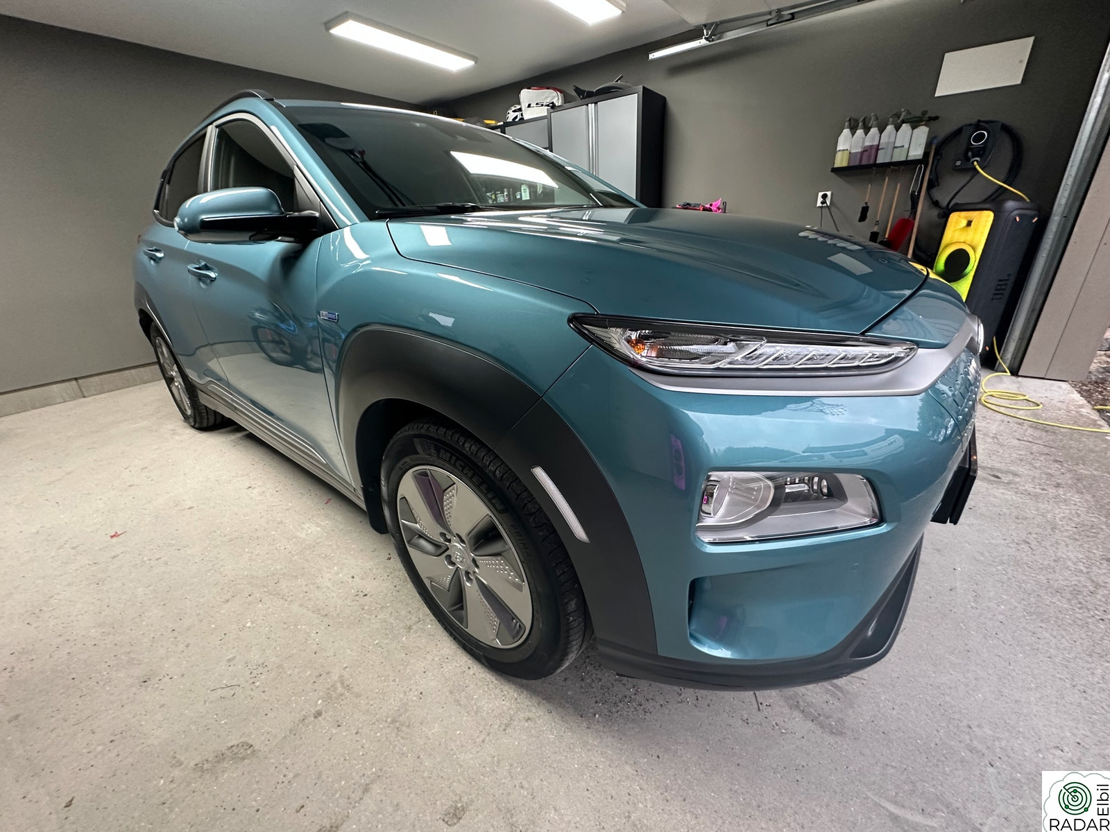 HYUNDAI Kona Premium