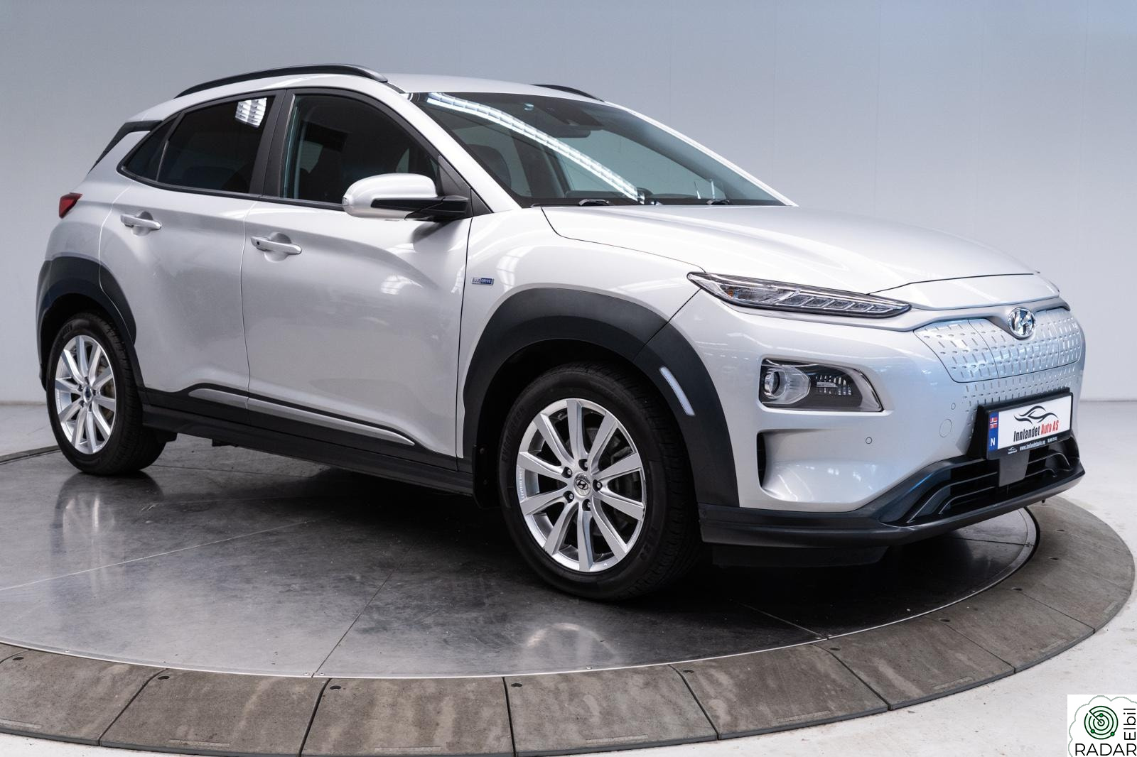 HYUNDAI Kona PREMIUM 484KM WLTP VARMEPUMPE+R.KAMERA+ACC+SKINN+NY EU
