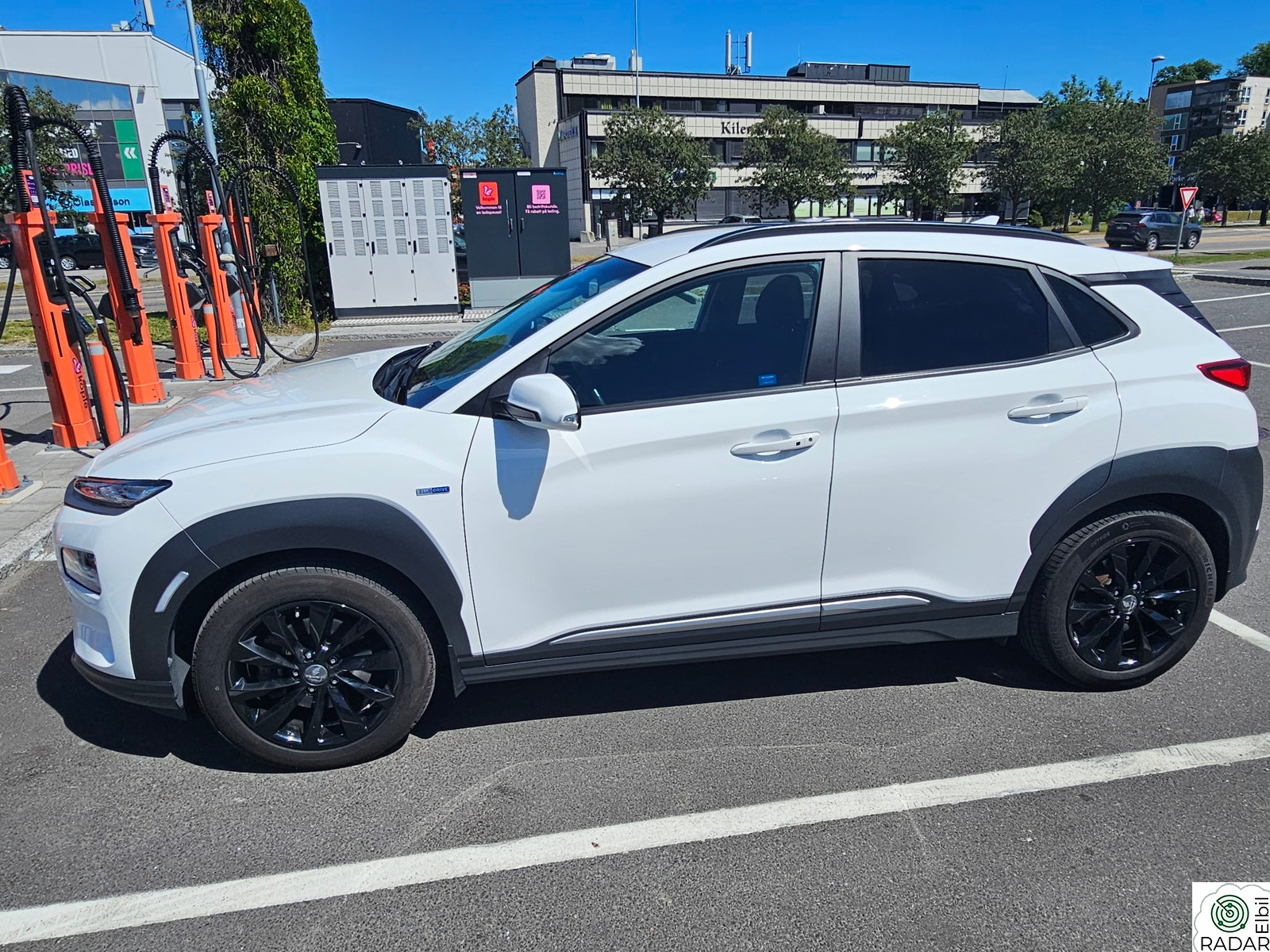HYUNDAI Kona Premium