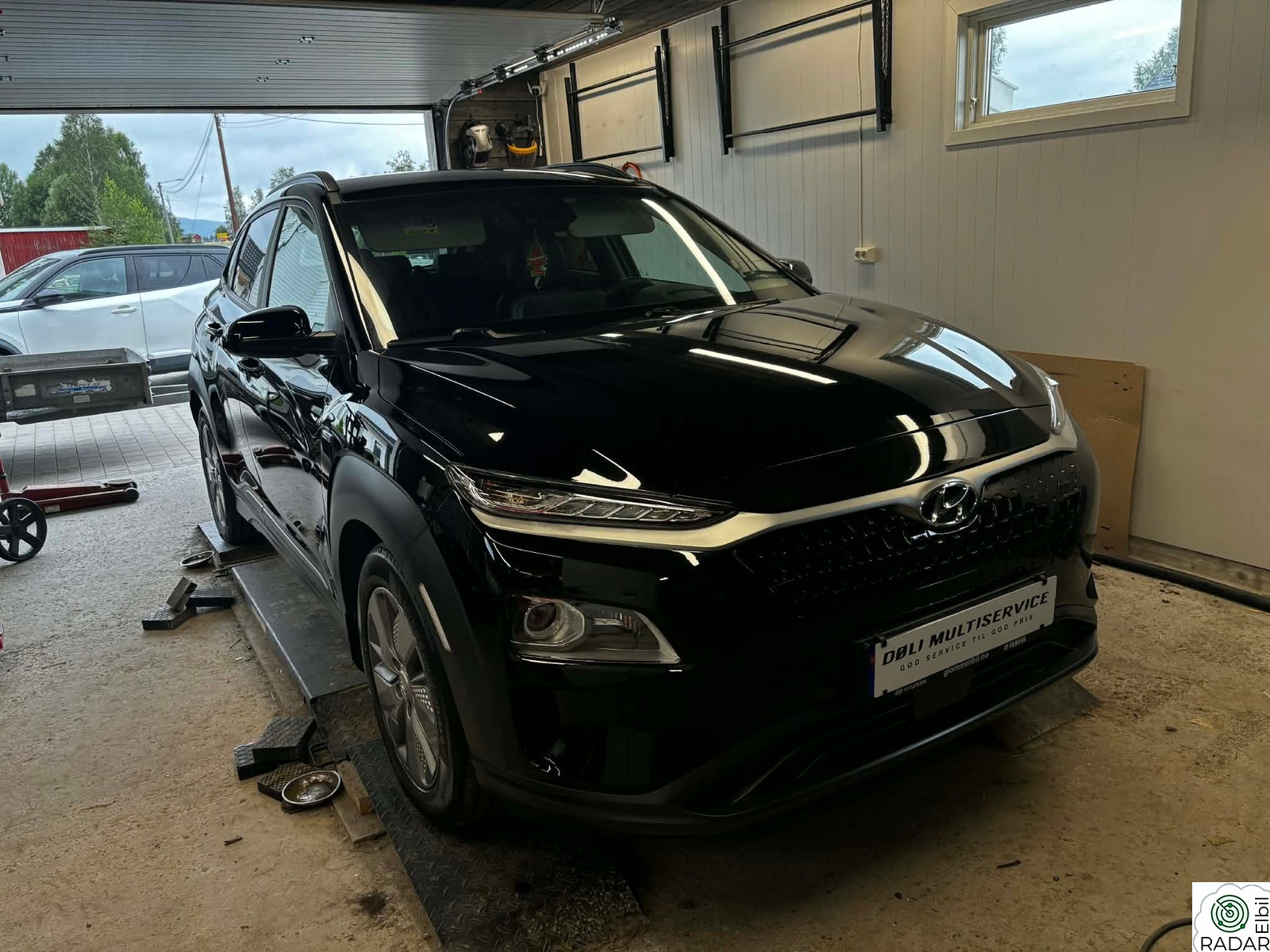 HYUNDAI Kona Premium