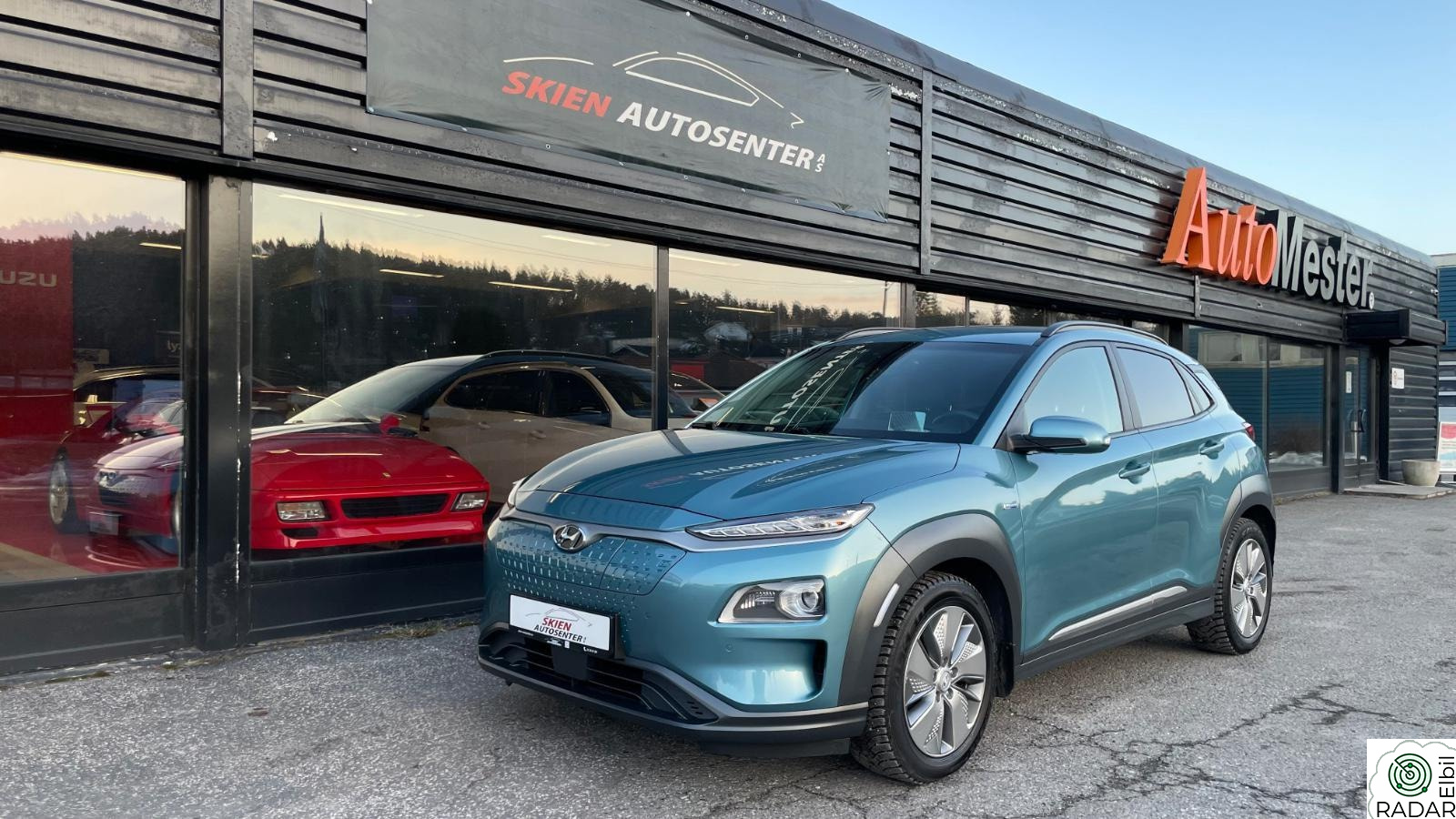 HYUNDAI Kona Premium Long Range. HeadUp,Skinn,Navi,Krell,Isofix,DAB+