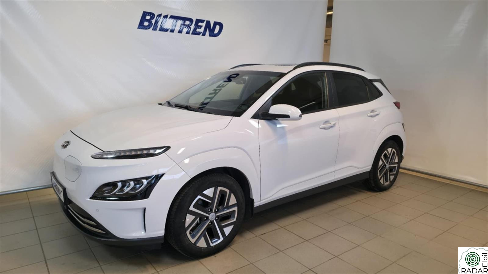 HYUNDAI Kona Premium LR