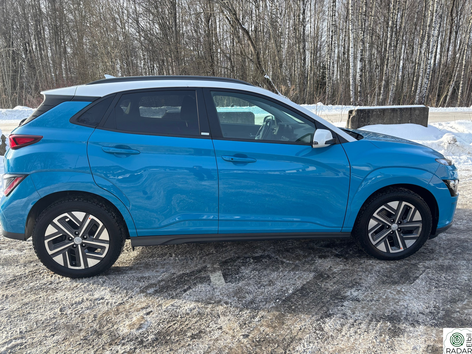HYUNDAI Kona Premium LR