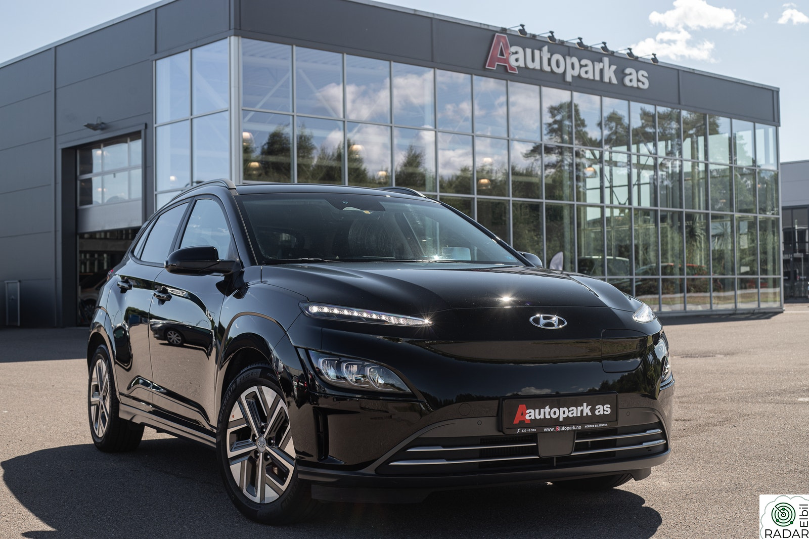 HYUNDAI Kona Premium LR NORSK/SKINN/ADAPTIV/HUD/EN-EIER+++