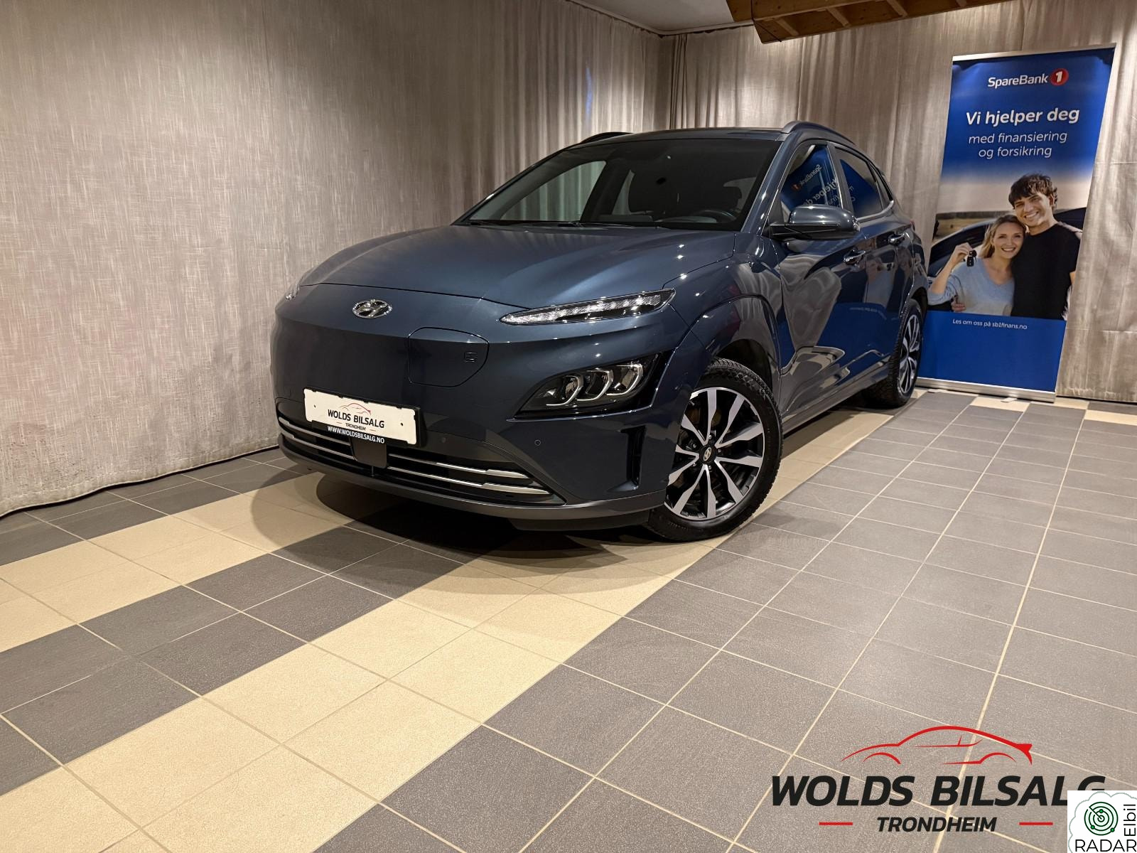 HYUNDAI Kona PREMIUM LR 484 KM WLTP SKINN HUD KRELL MEGET STRØKEN!!!